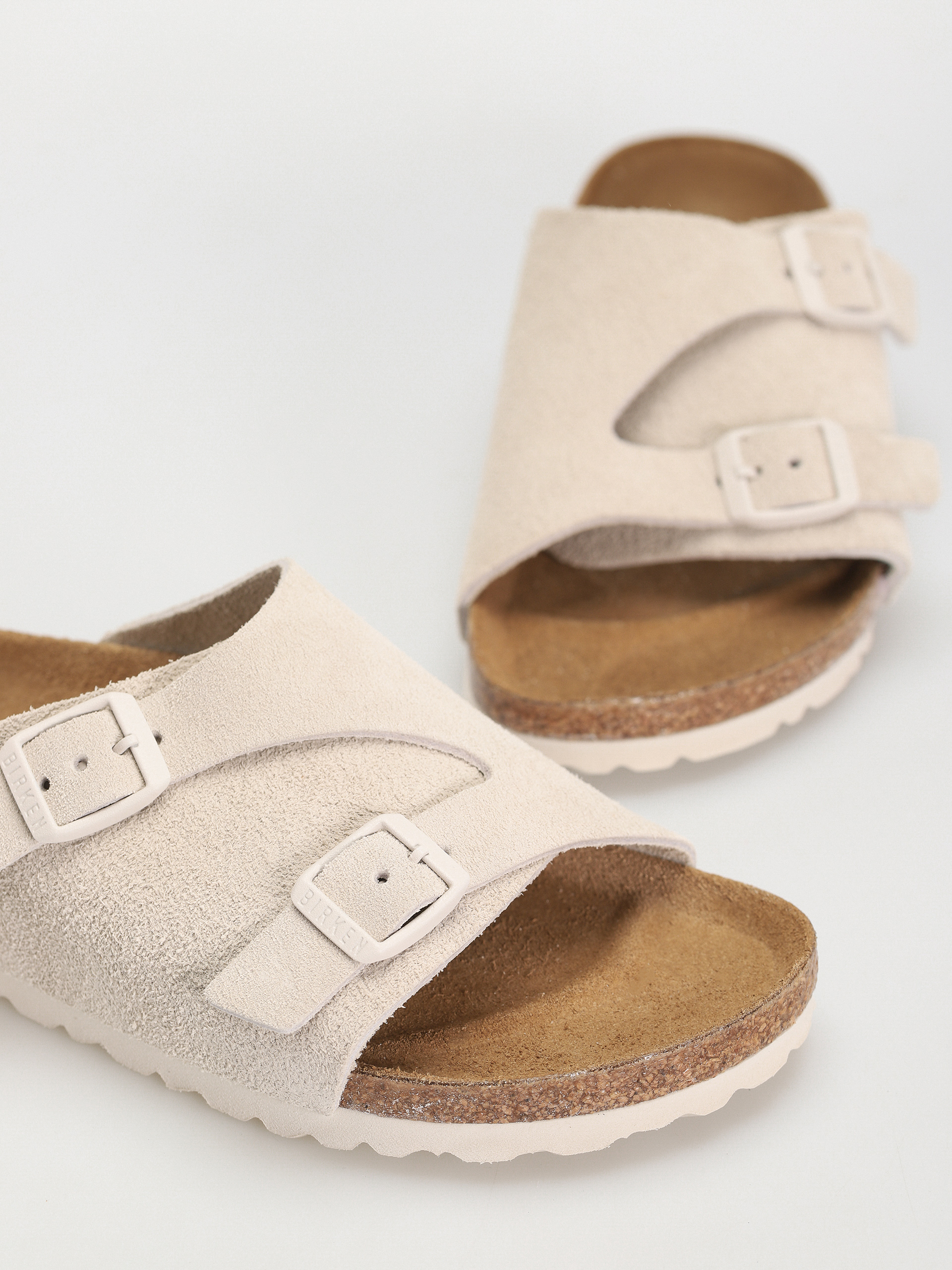 Шльопанці Birkenstock Zurich Suede Leather Narrow Wmn (antique white)