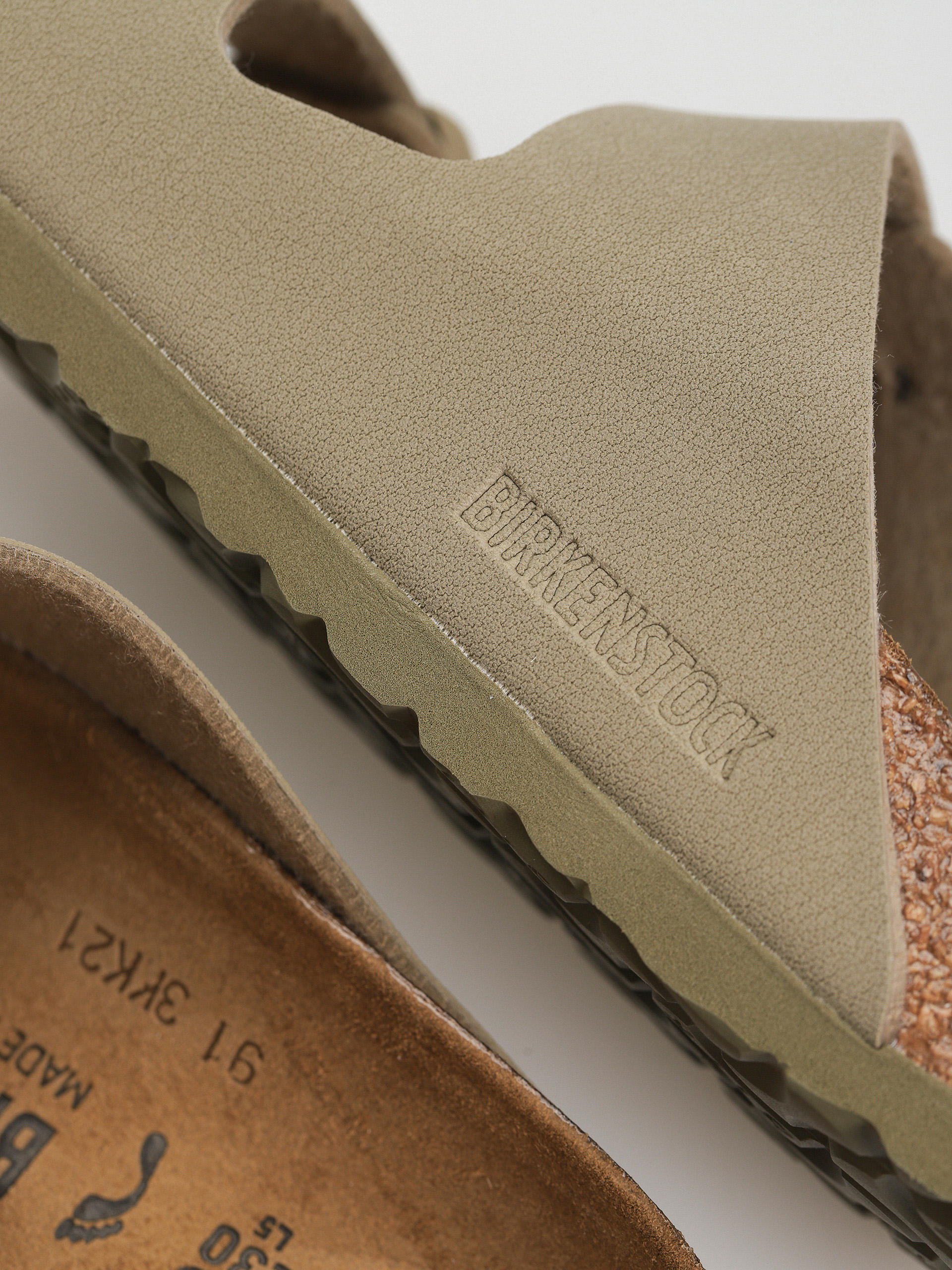 Шльопанці Birkenstock Arizona Birko Flor Narrow Wmn (faded khaki)