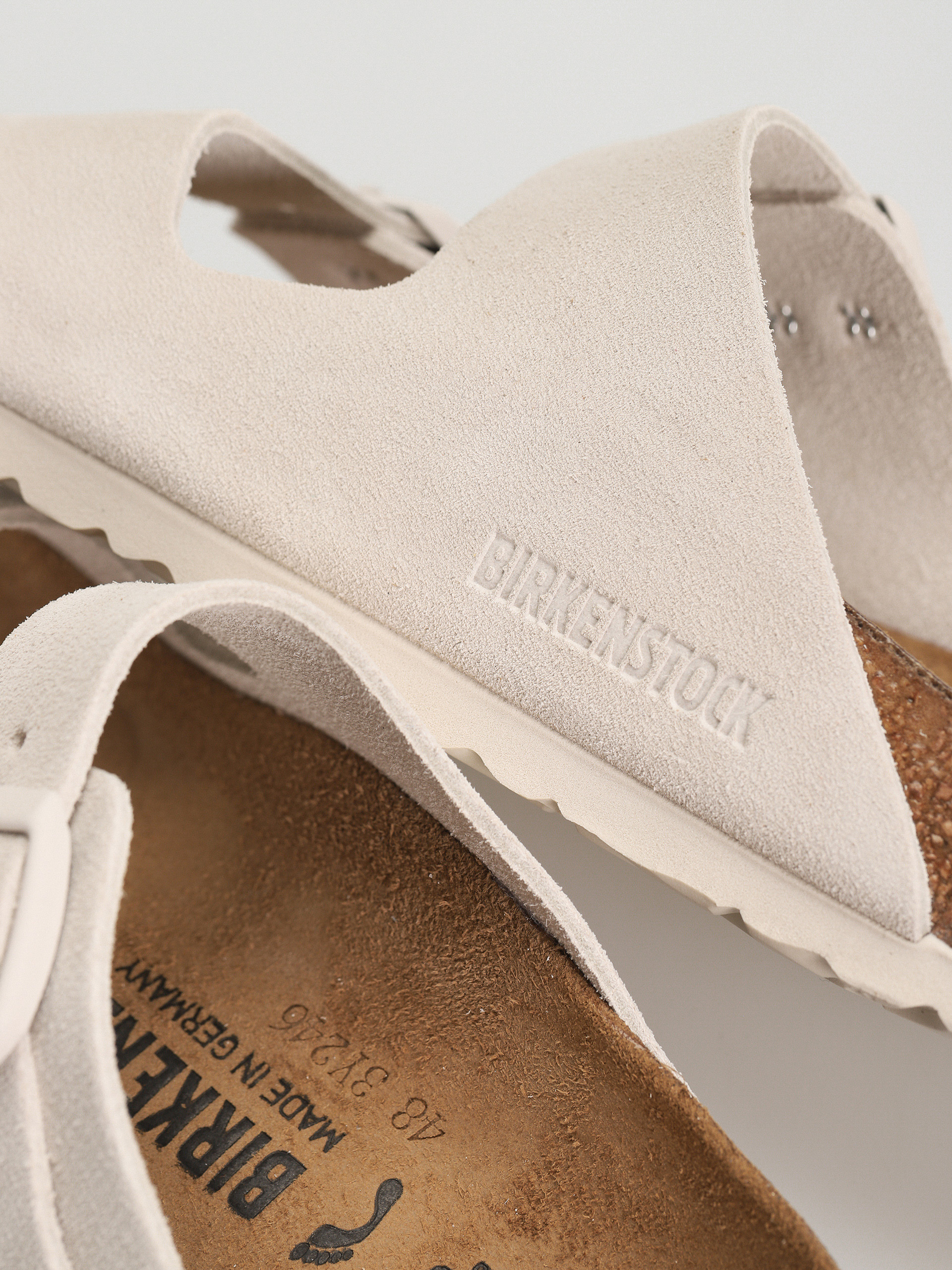 Шльопанці Birkenstock Arizona Suede Leather Narrow Wmn (antique white)