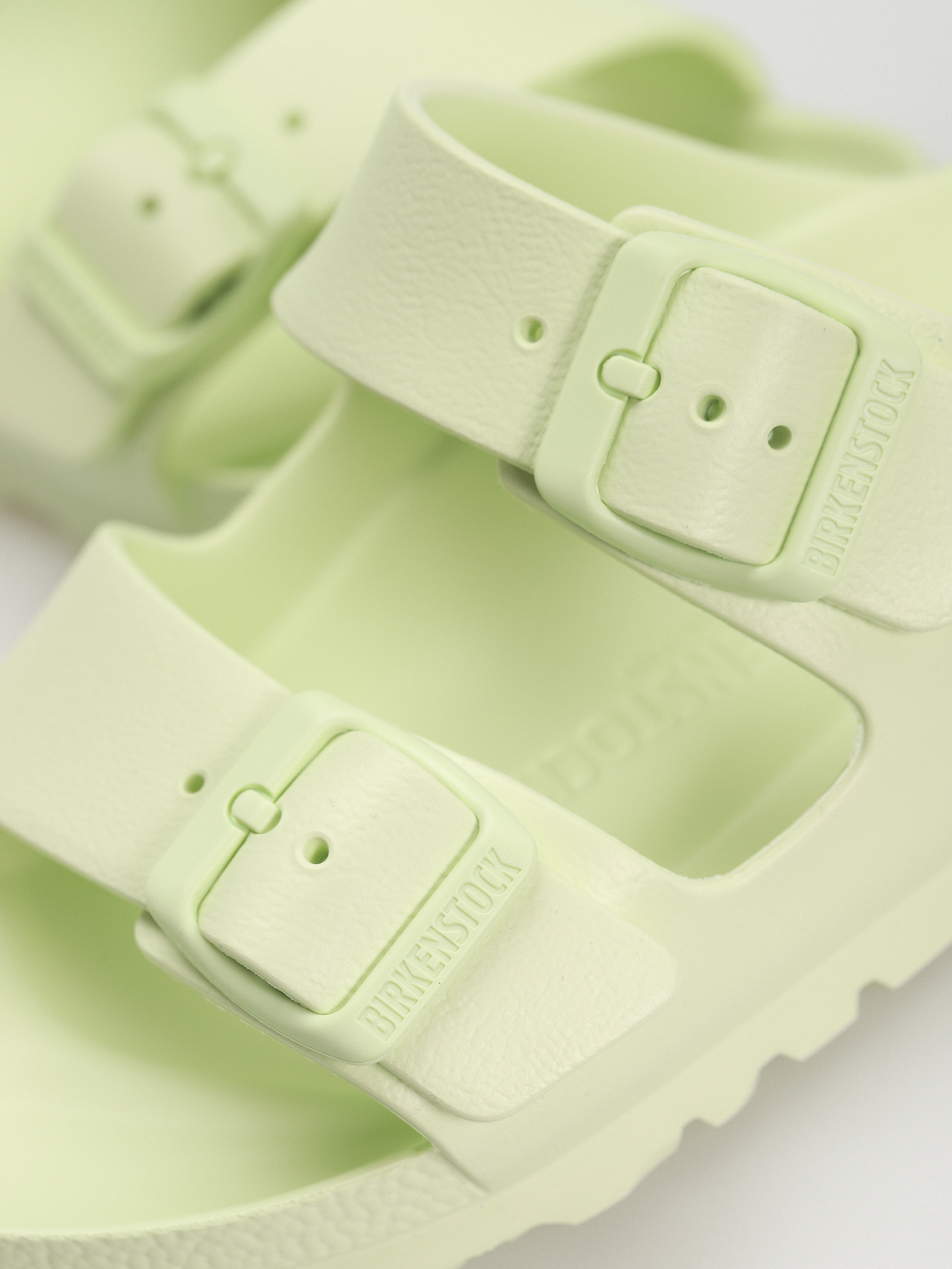 Шльопанці Birkenstock Arizona Essentials EVA Narrow Wmn (faded lime)