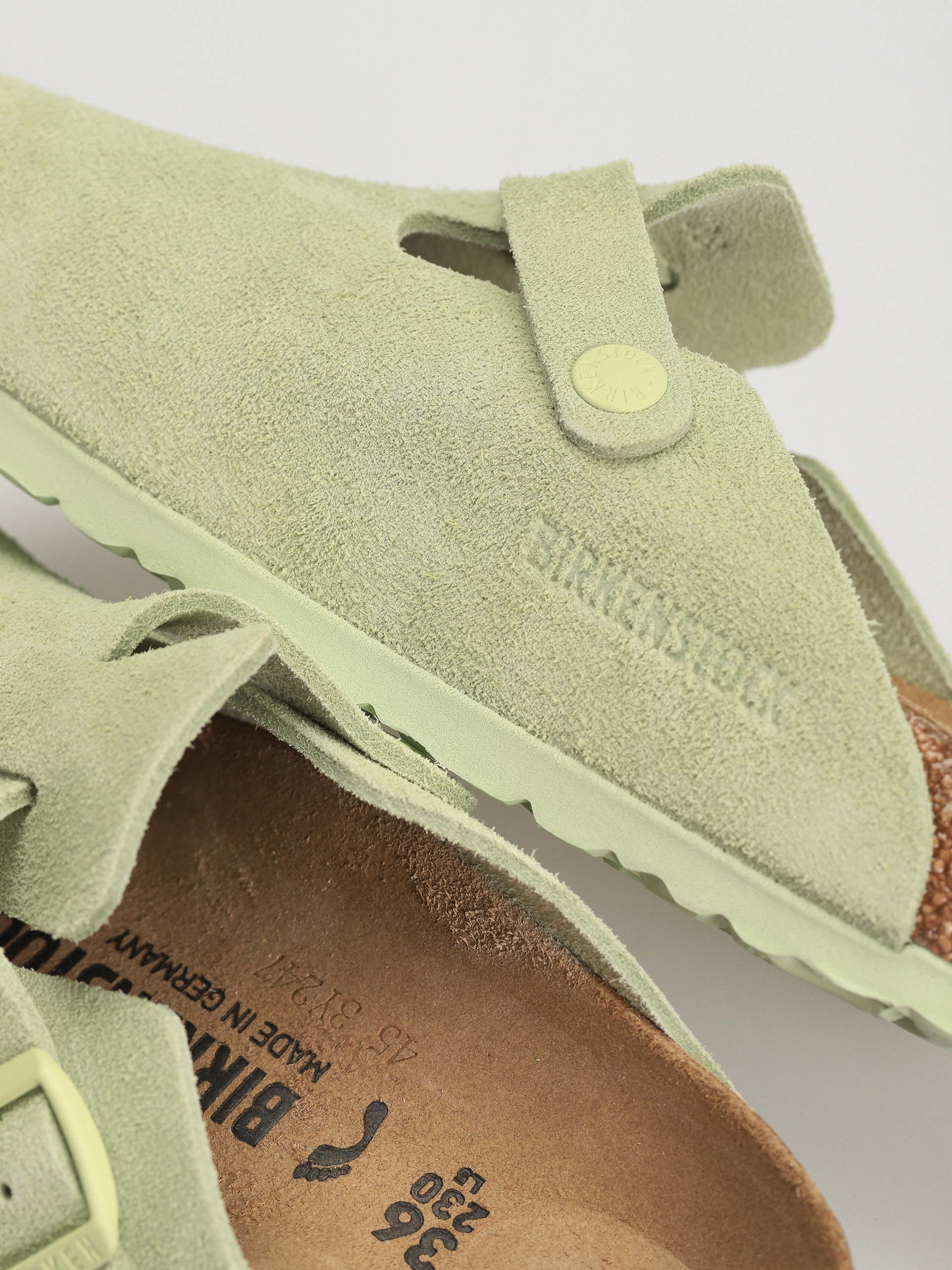Шльопанці Birkenstock Boston Suede Leather Narrow Wmn (faded lime)