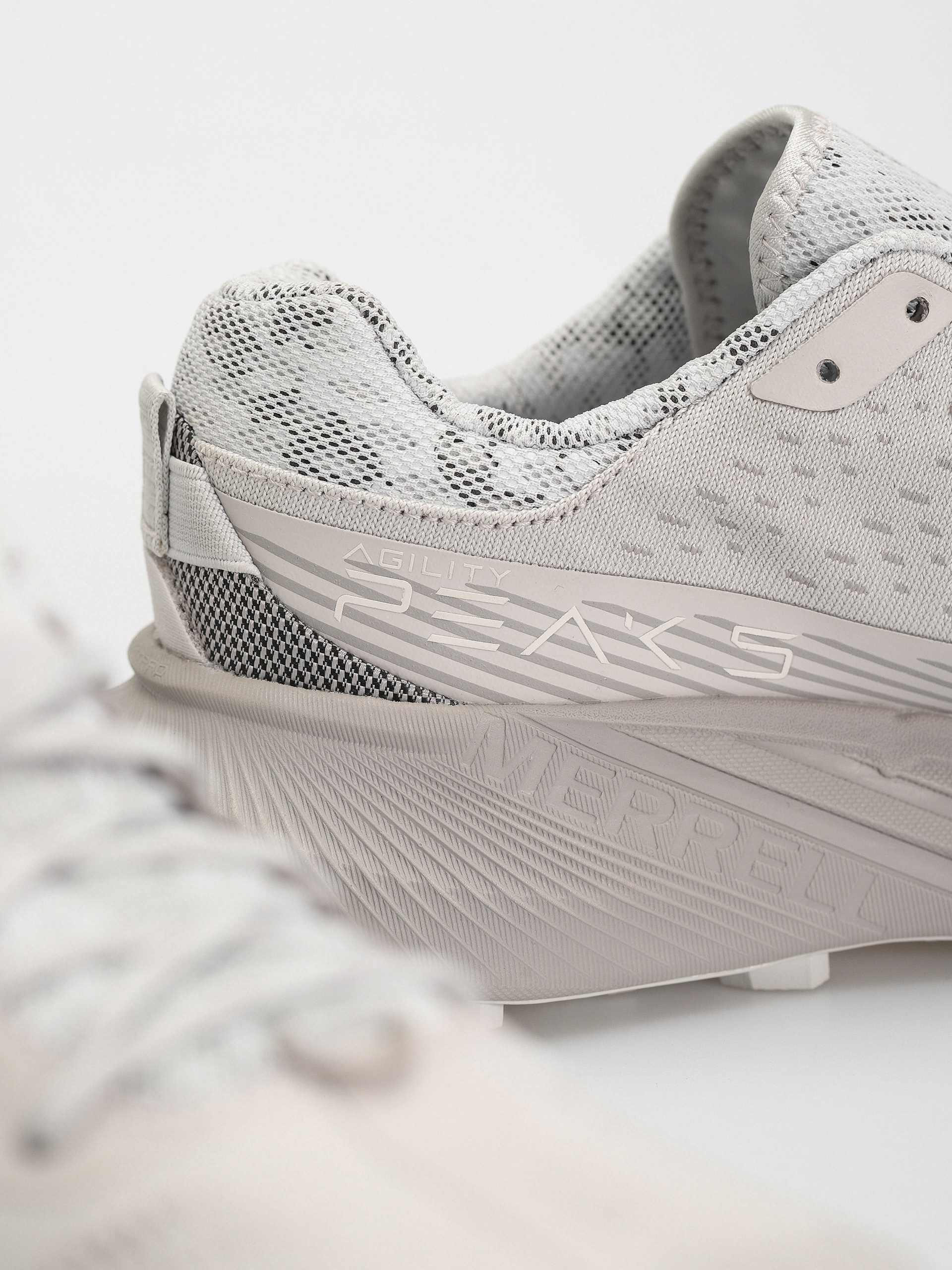 Взуття Merrell Agility Peak 5 (cloud)