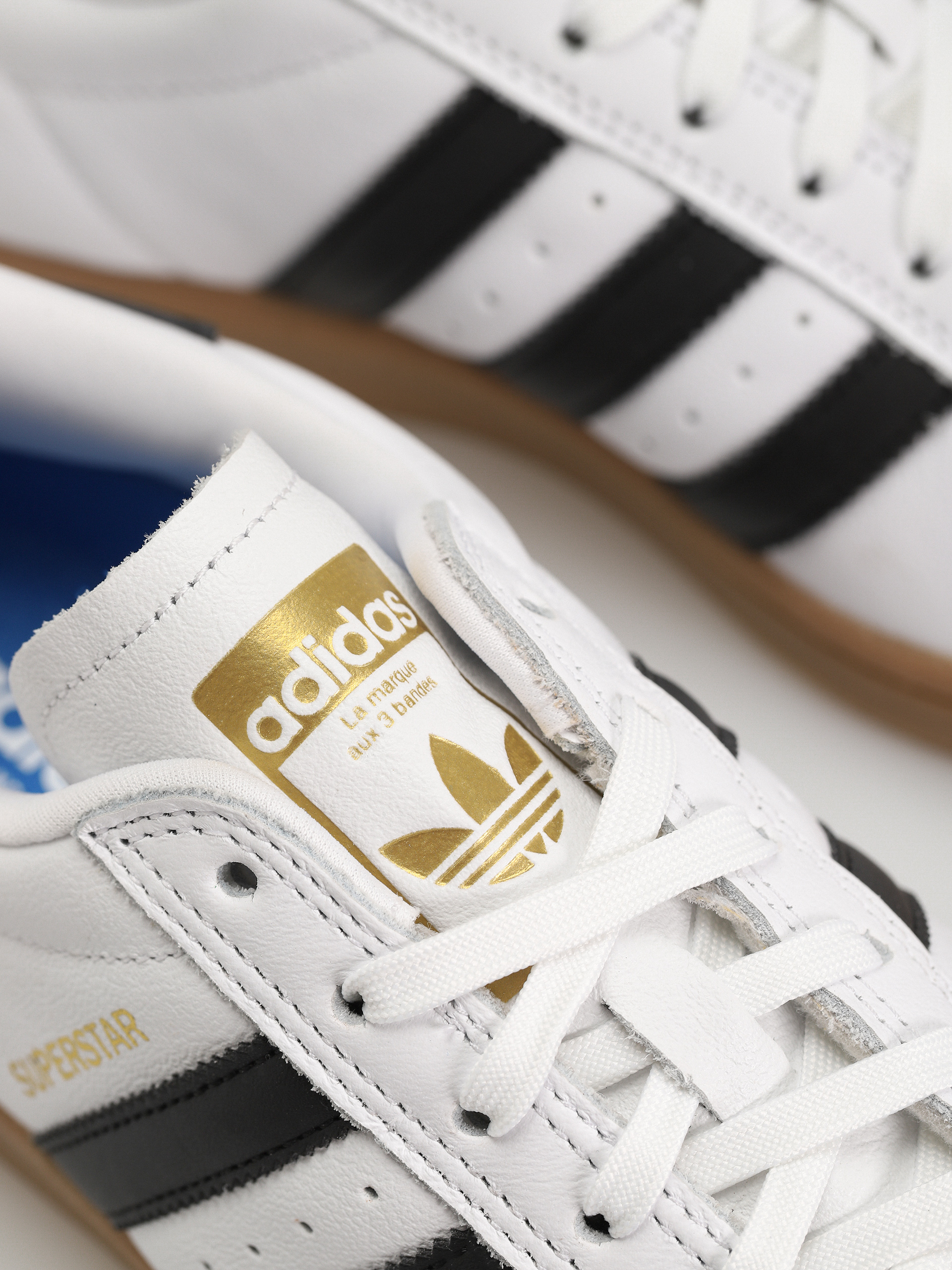 Взуття adidas Superstar ADV (ftwwht/cblack/gum4)