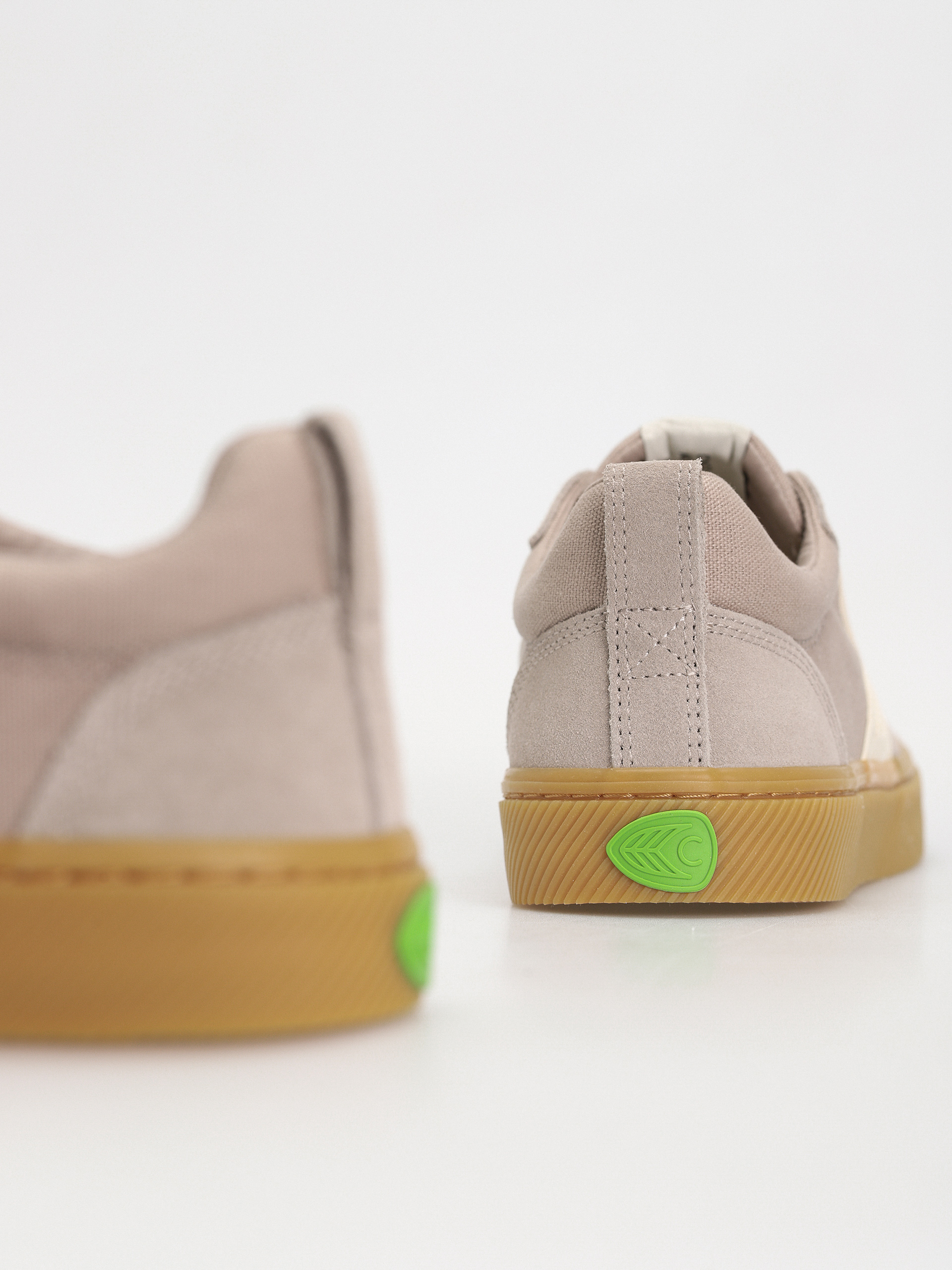 Взуття Cariuma Catiba Pro (gum cloud grey/ivory)