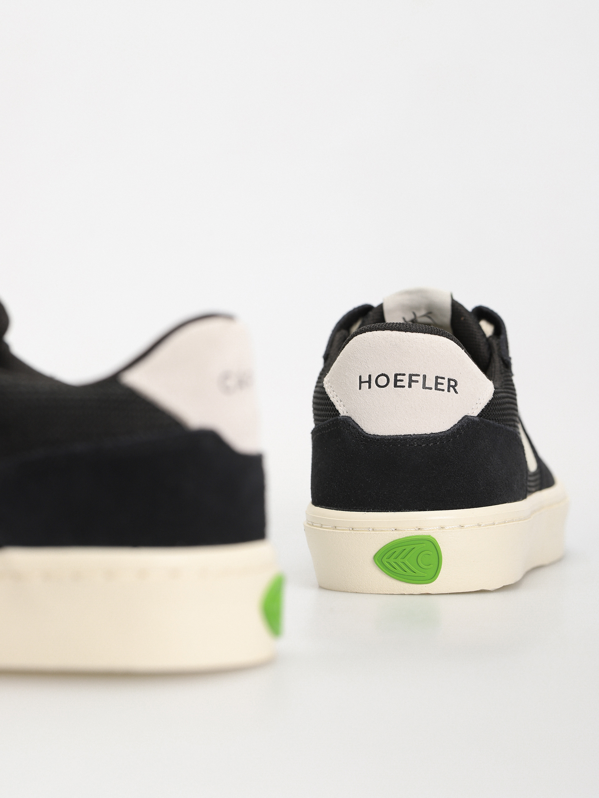 Взуття Cariuma T20 Pro (black/ivory)