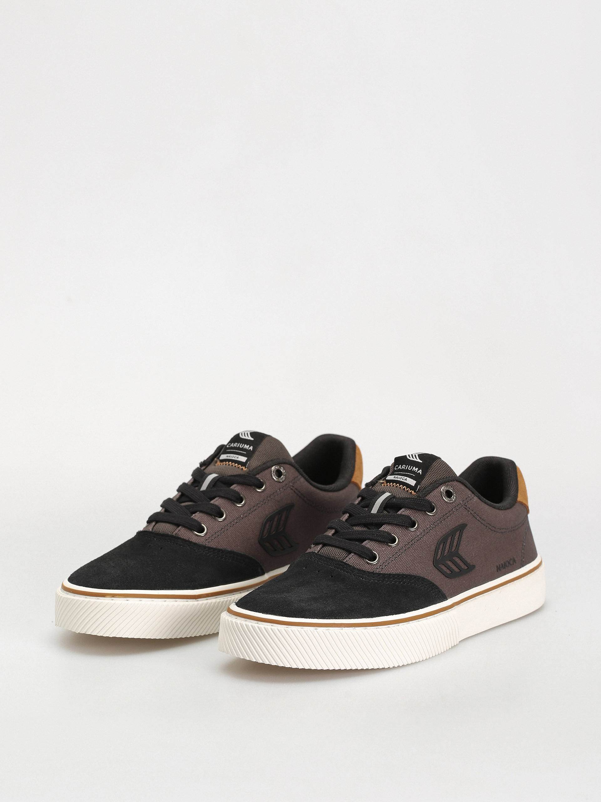 Взуття Cariuma Naioca Pro (jet black/dark grey)