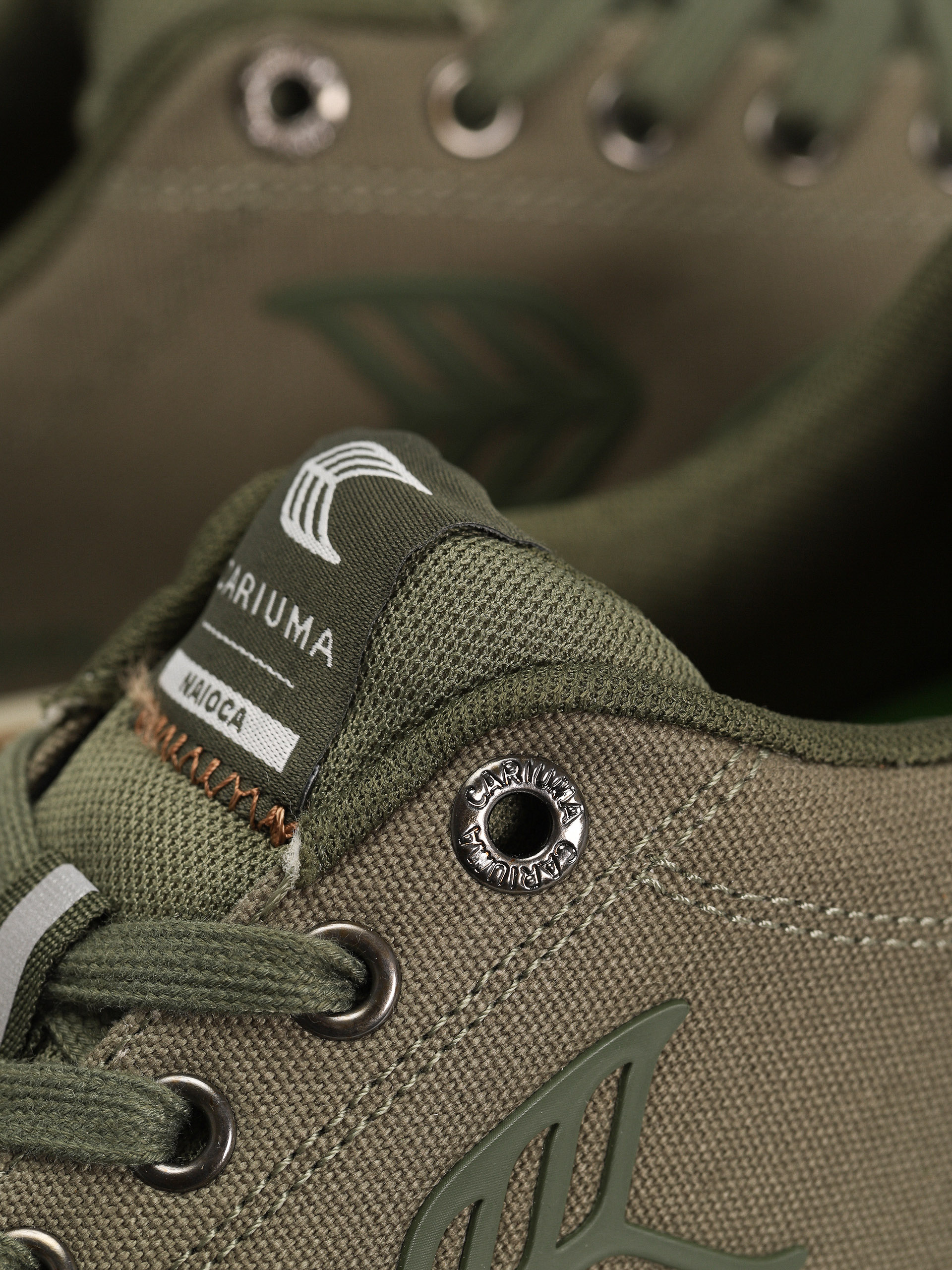 Взуття Cariuma Naioca Pro (bronze green)