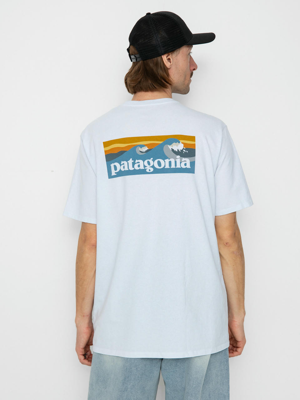 Футболка Patagonia Boardshort Logo Pocket Responsibili (white)