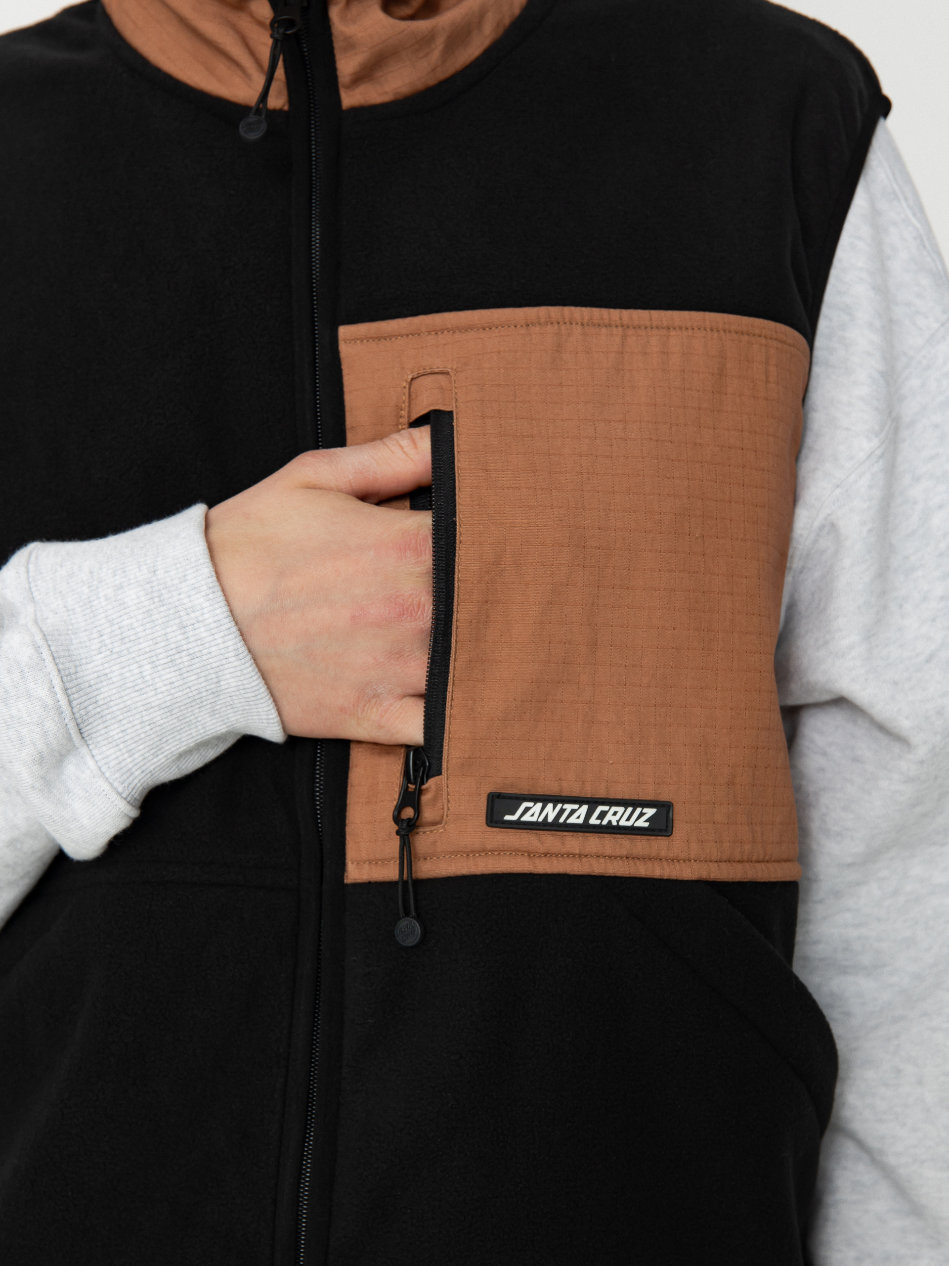 Безрукавка Santa Cruz Darwin (black)