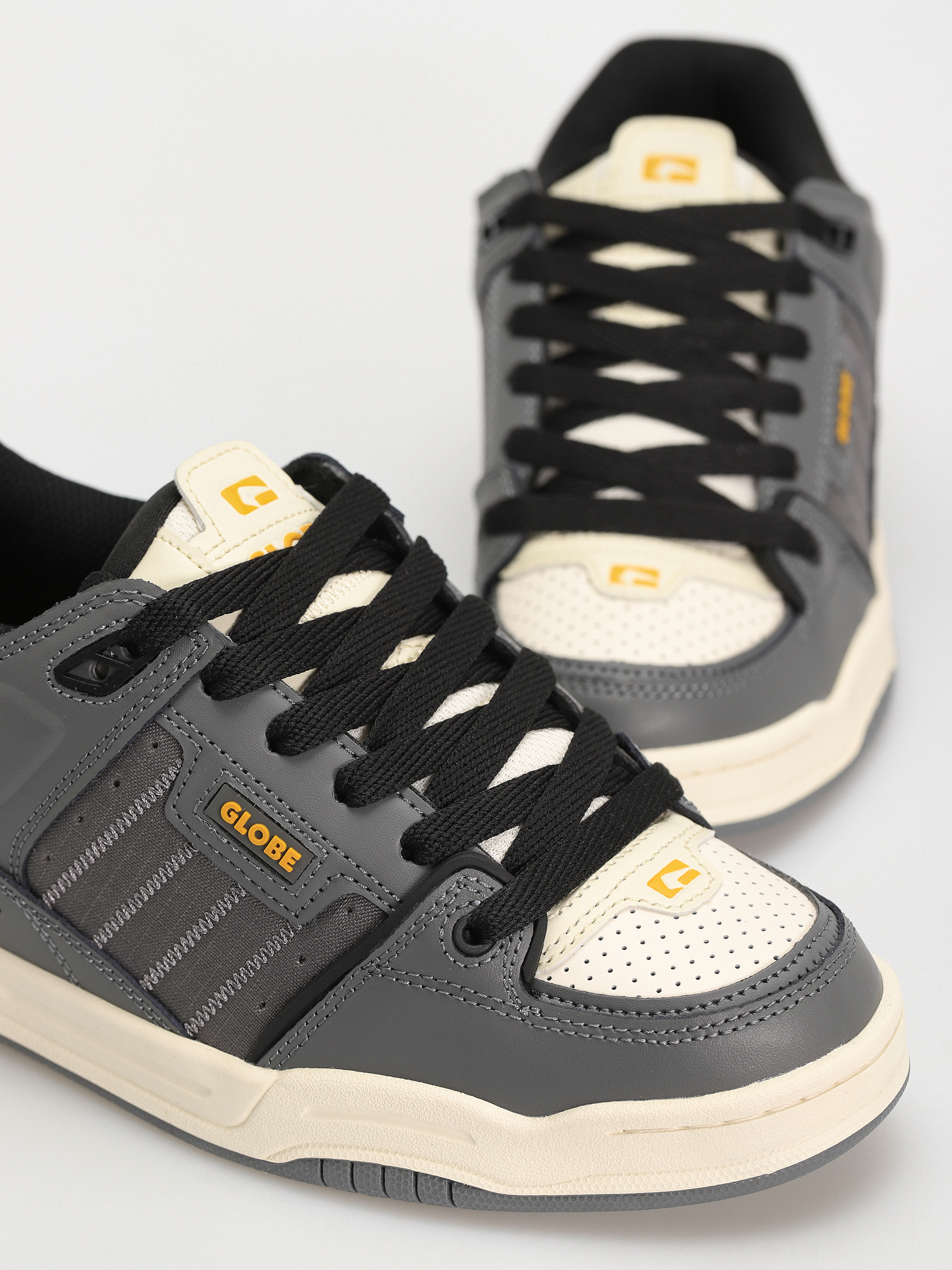 Взуття Globe Fusion (lead/antique)