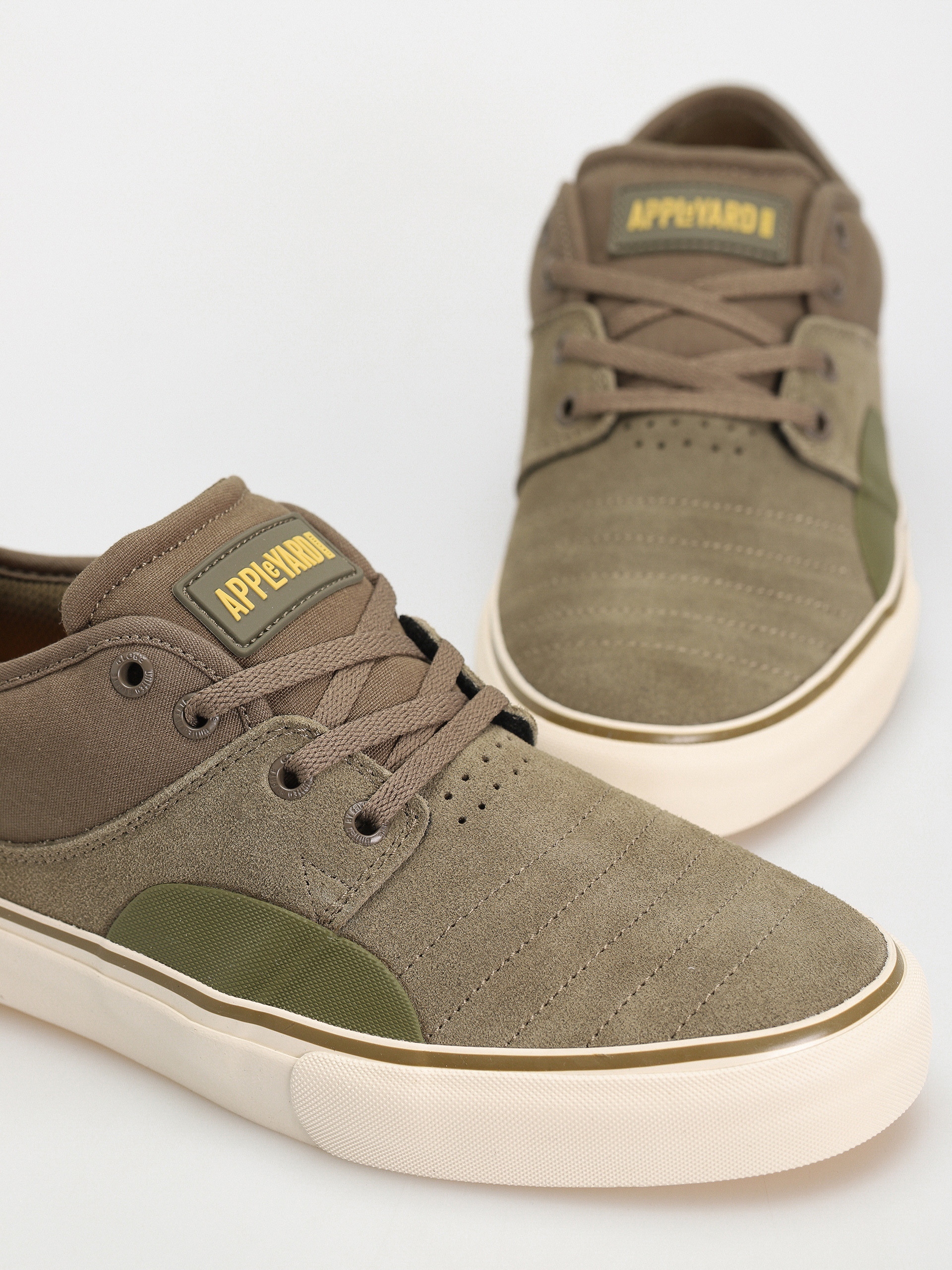 Взуття Globe Mahalo Plus (khaki/antique)