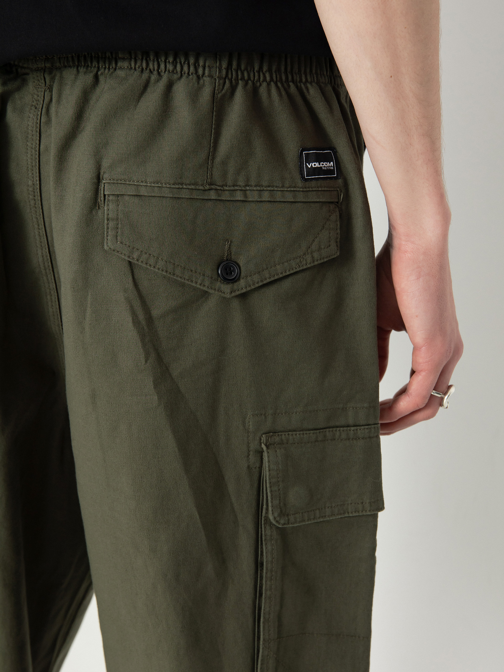 Штани Volcom Billow Tapered Ew Cargo (squadron green)