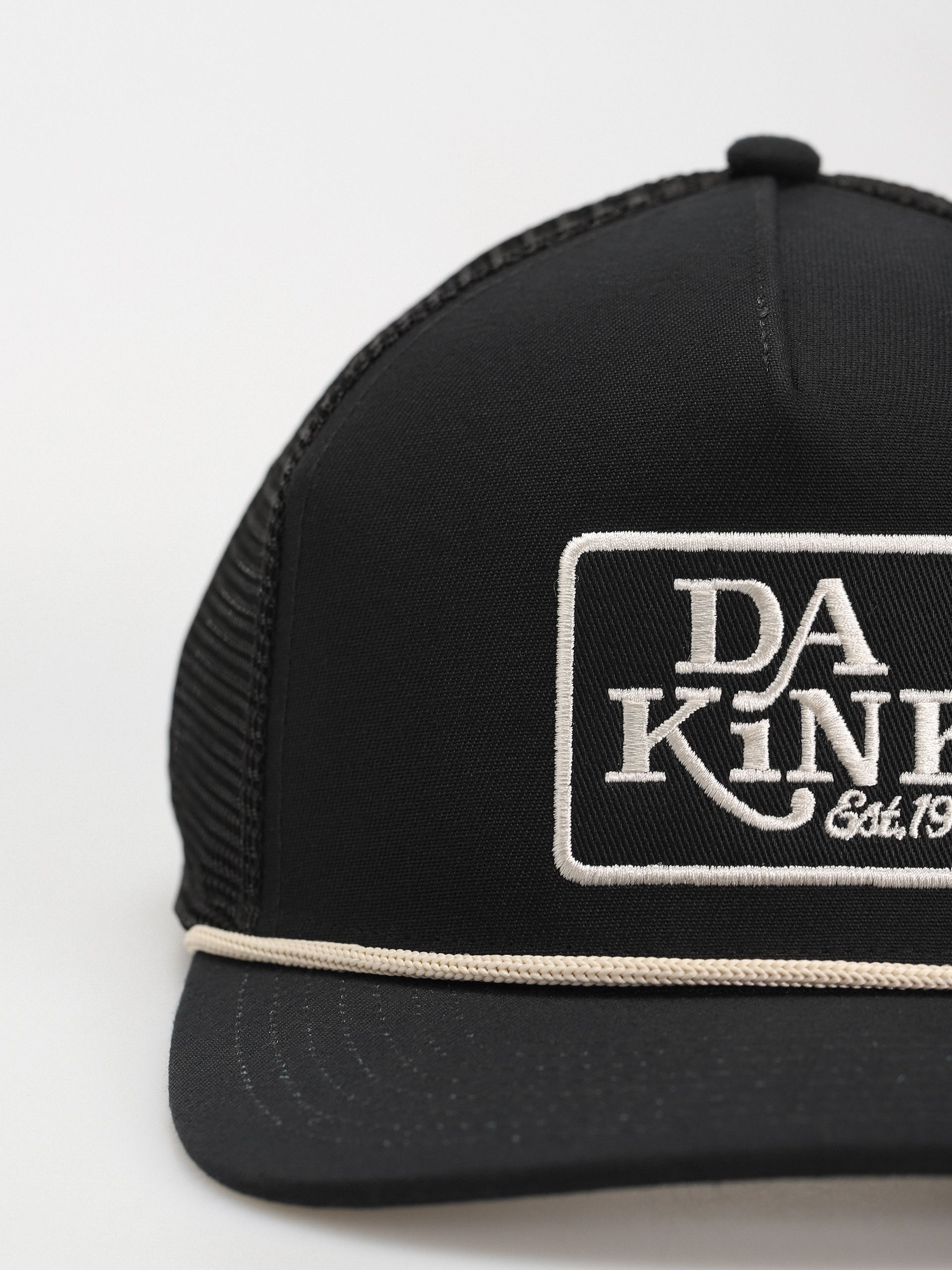 Кепка Dakine All Sports Trucker (black/turtledove)