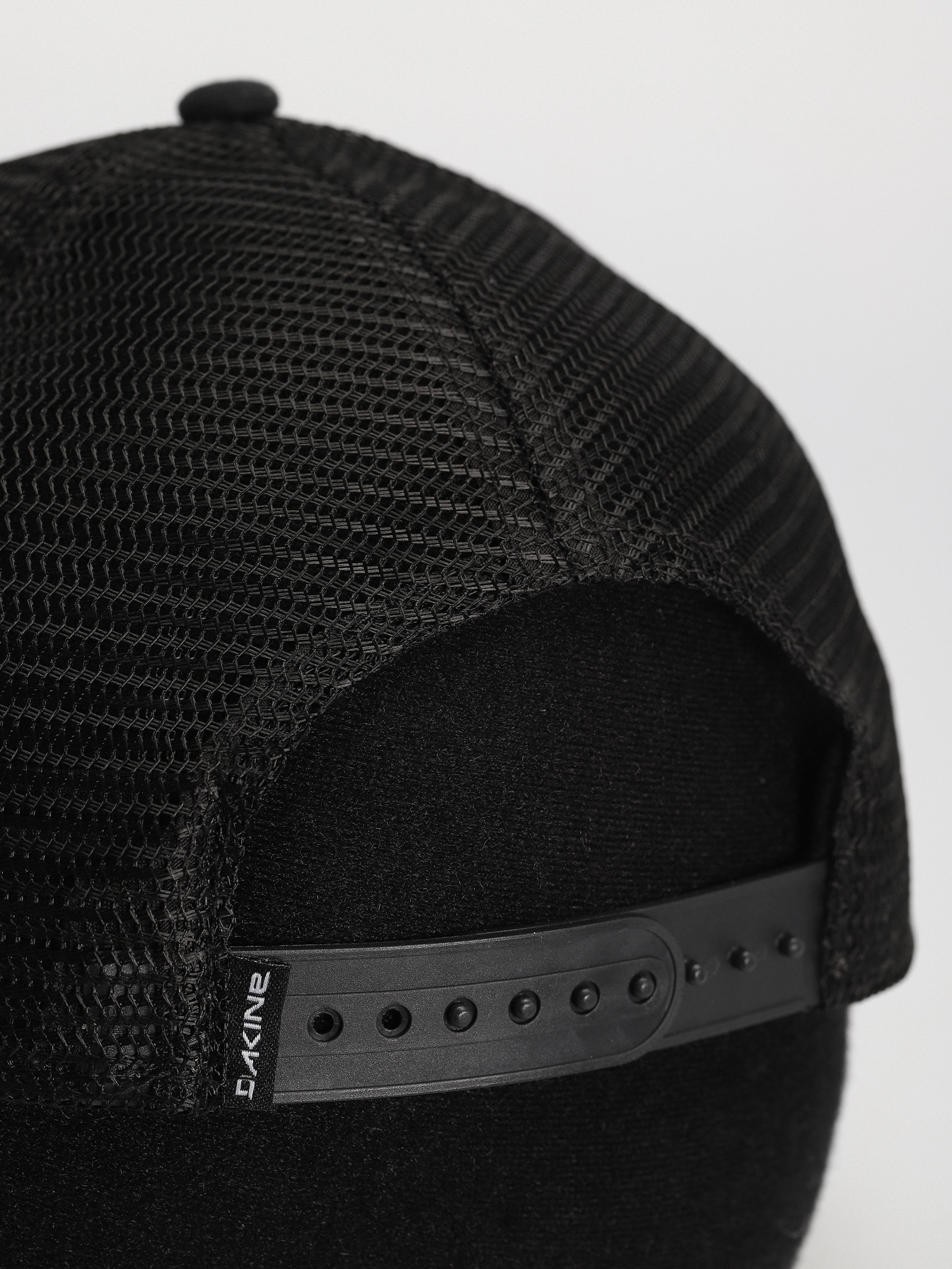Кепка Dakine All Sports Trucker (black/turtledove)