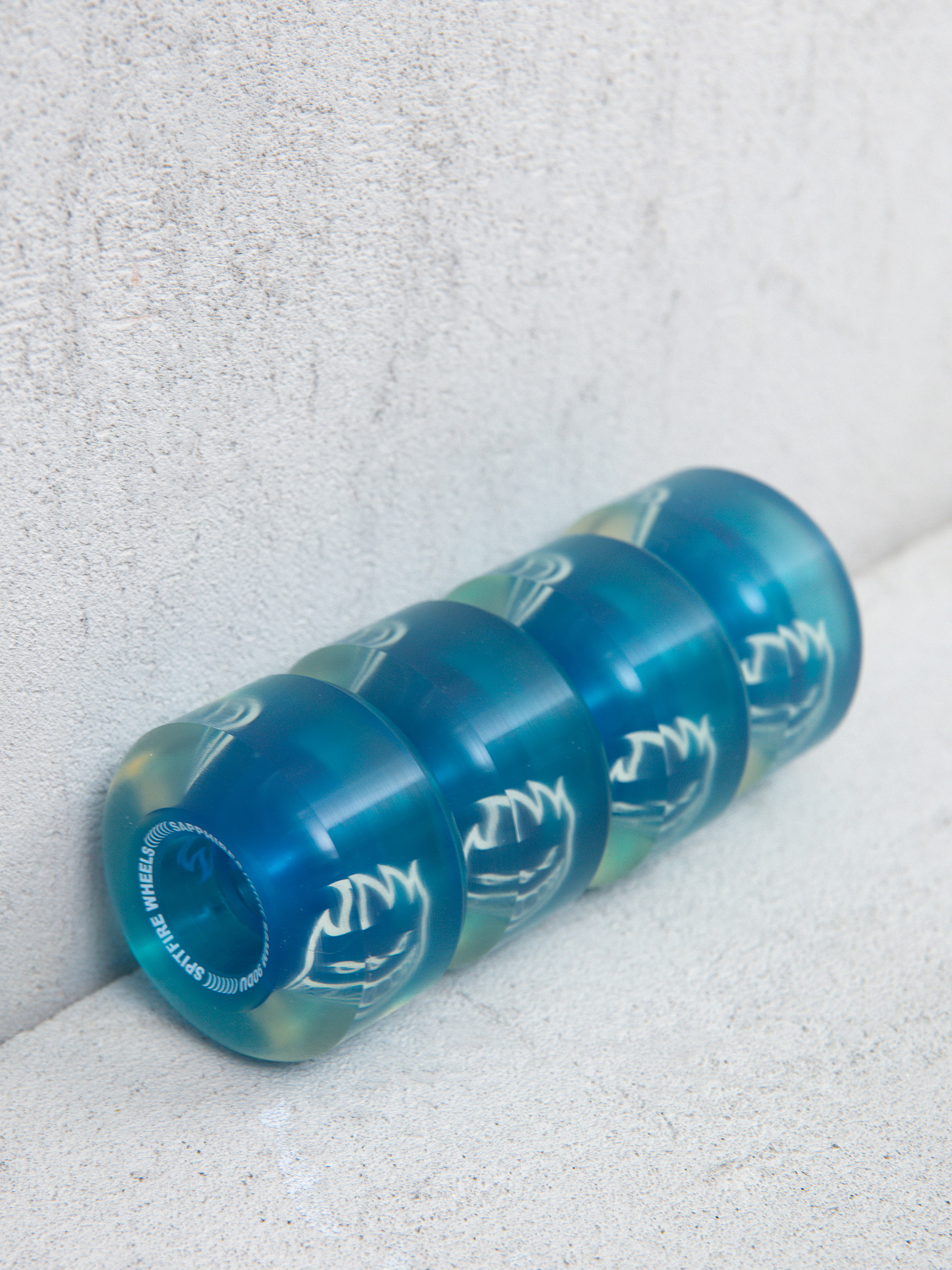 Колеса Spitfire 90D Radials Sapphire (clear/blue)