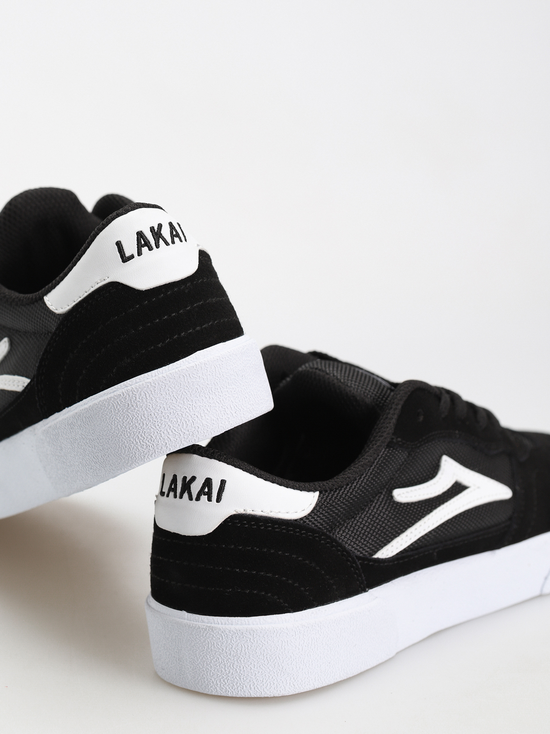 Взуття Lakai Cambridge (black white suede)