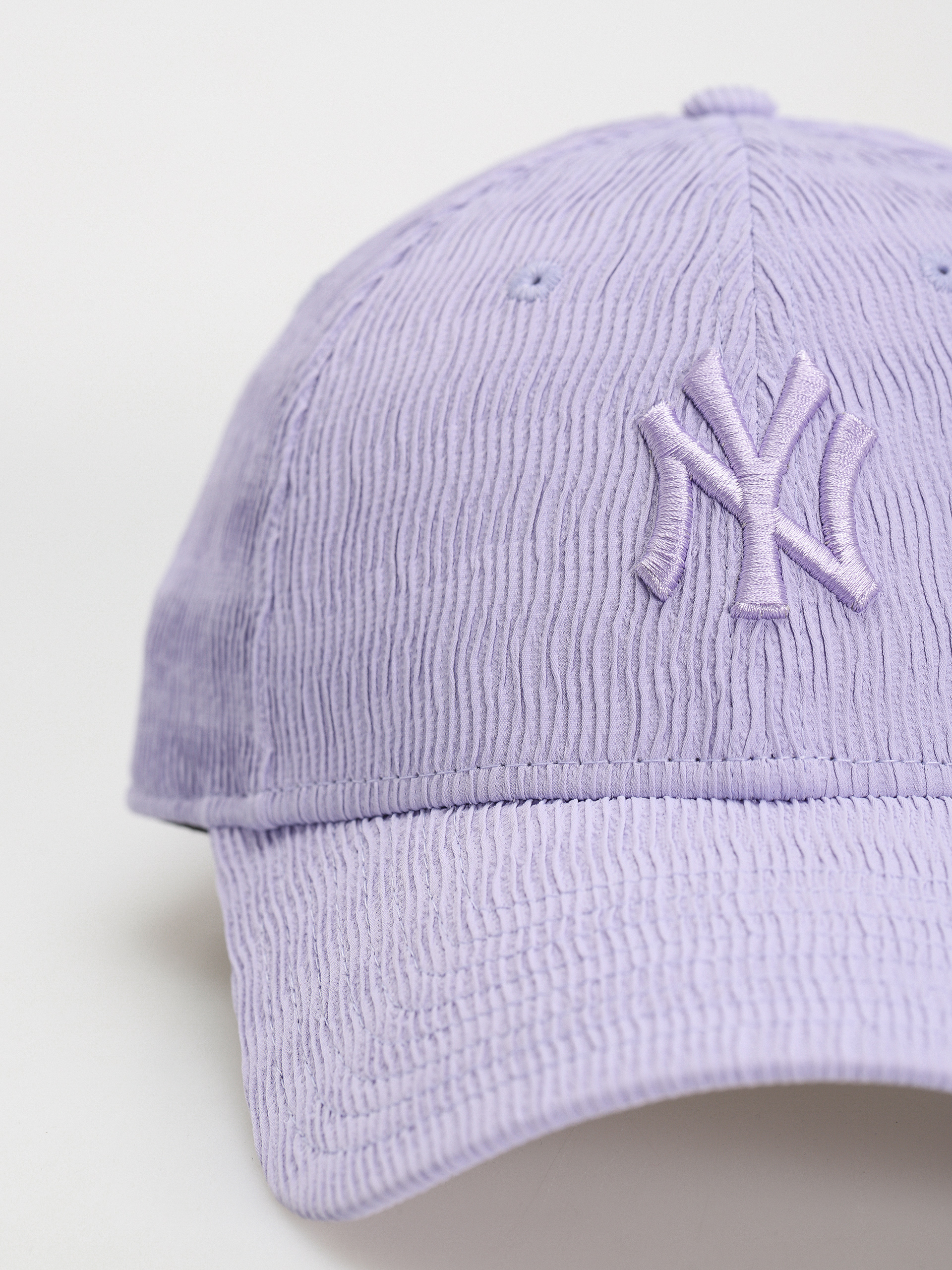 Кепка New Era Ruching 9Forty New York Yankees Wmn (purple/lavender)