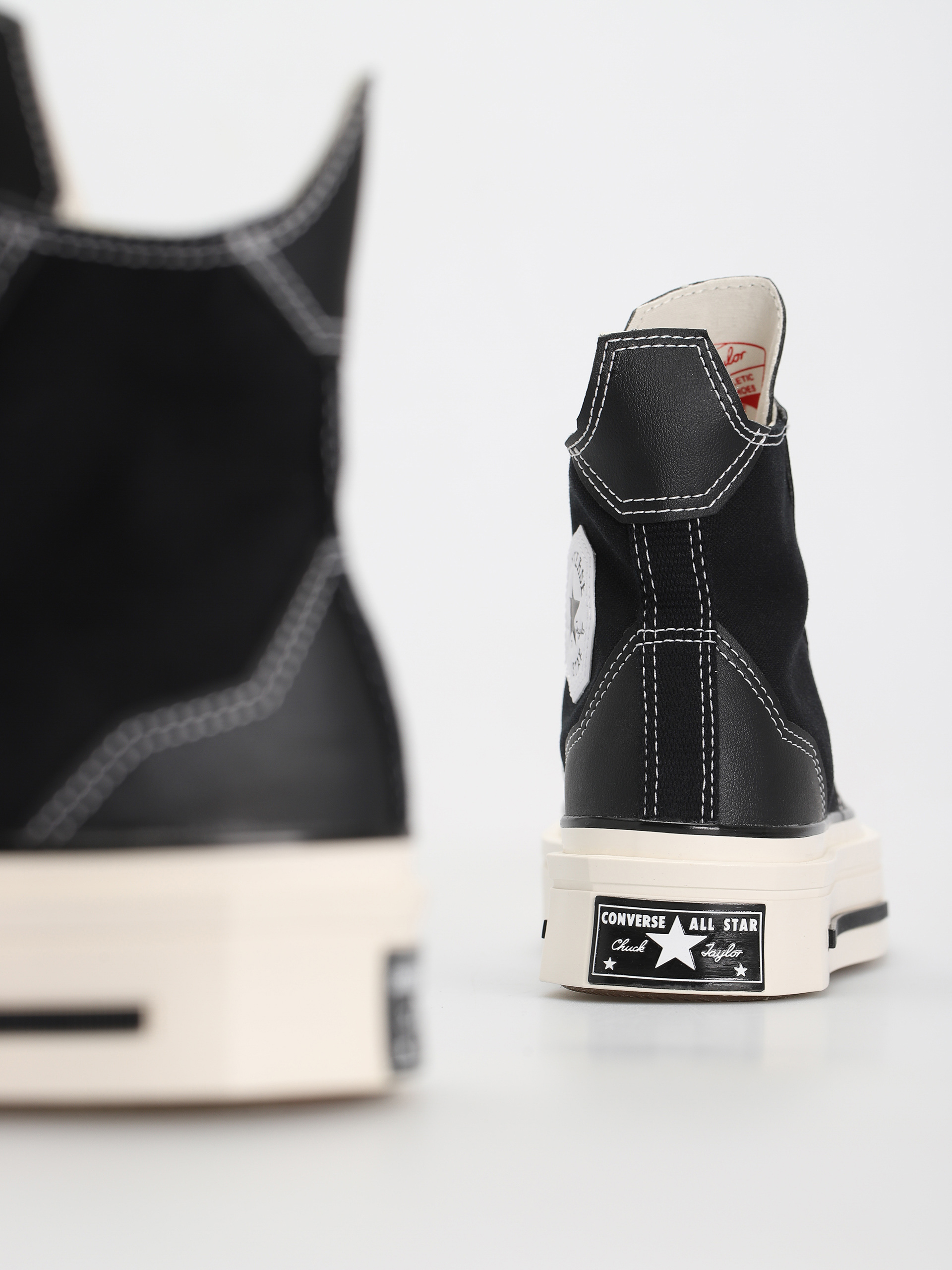 Кеди Converse Chuck 70 De Luxe Squared Hi (black)