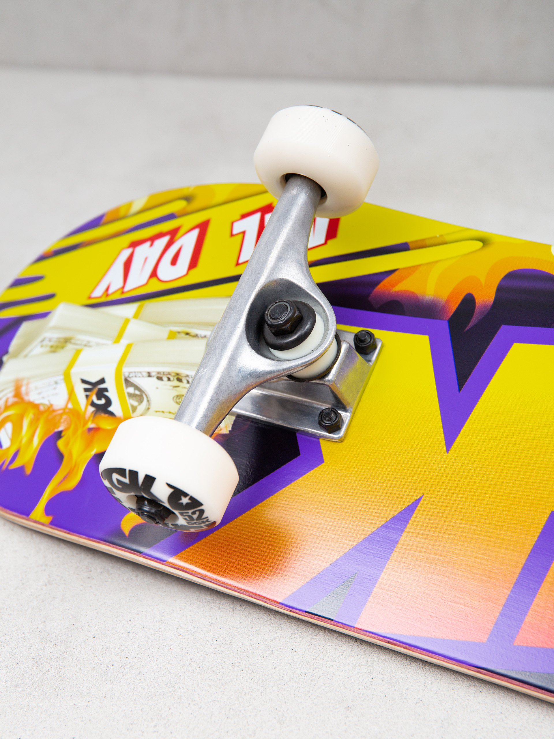 Скейтборд DGK Street Heat (purple/yellow)
