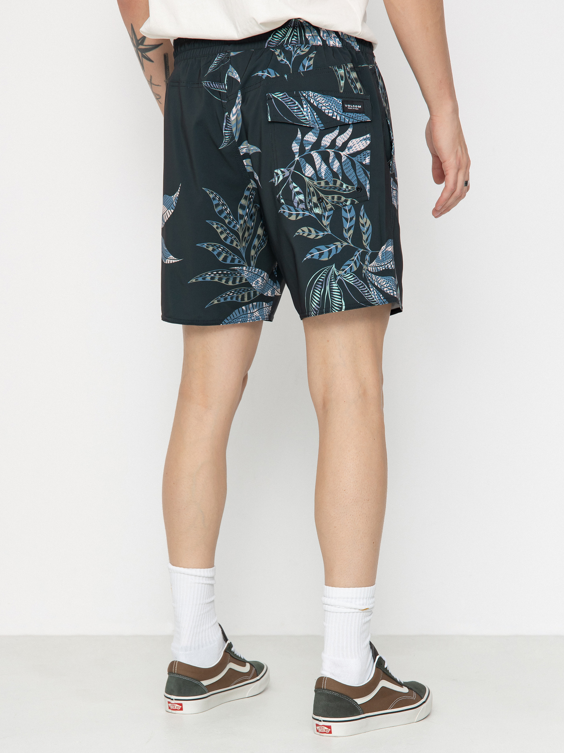 Шорти Volcom Baffle 17 (black)