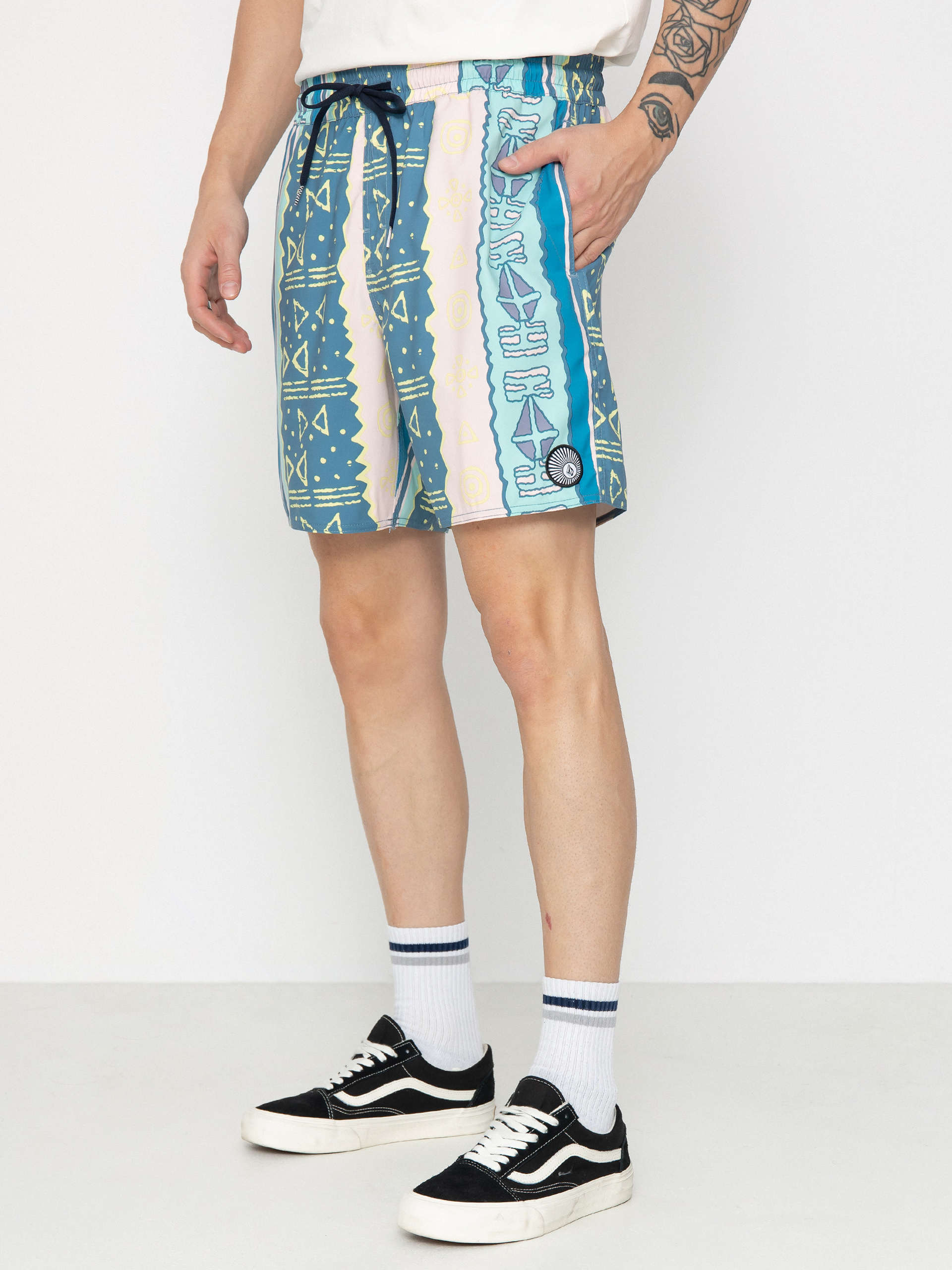 u0428u043eu0440u0442u0438 Volcom Lido Print 17 (crete blue)