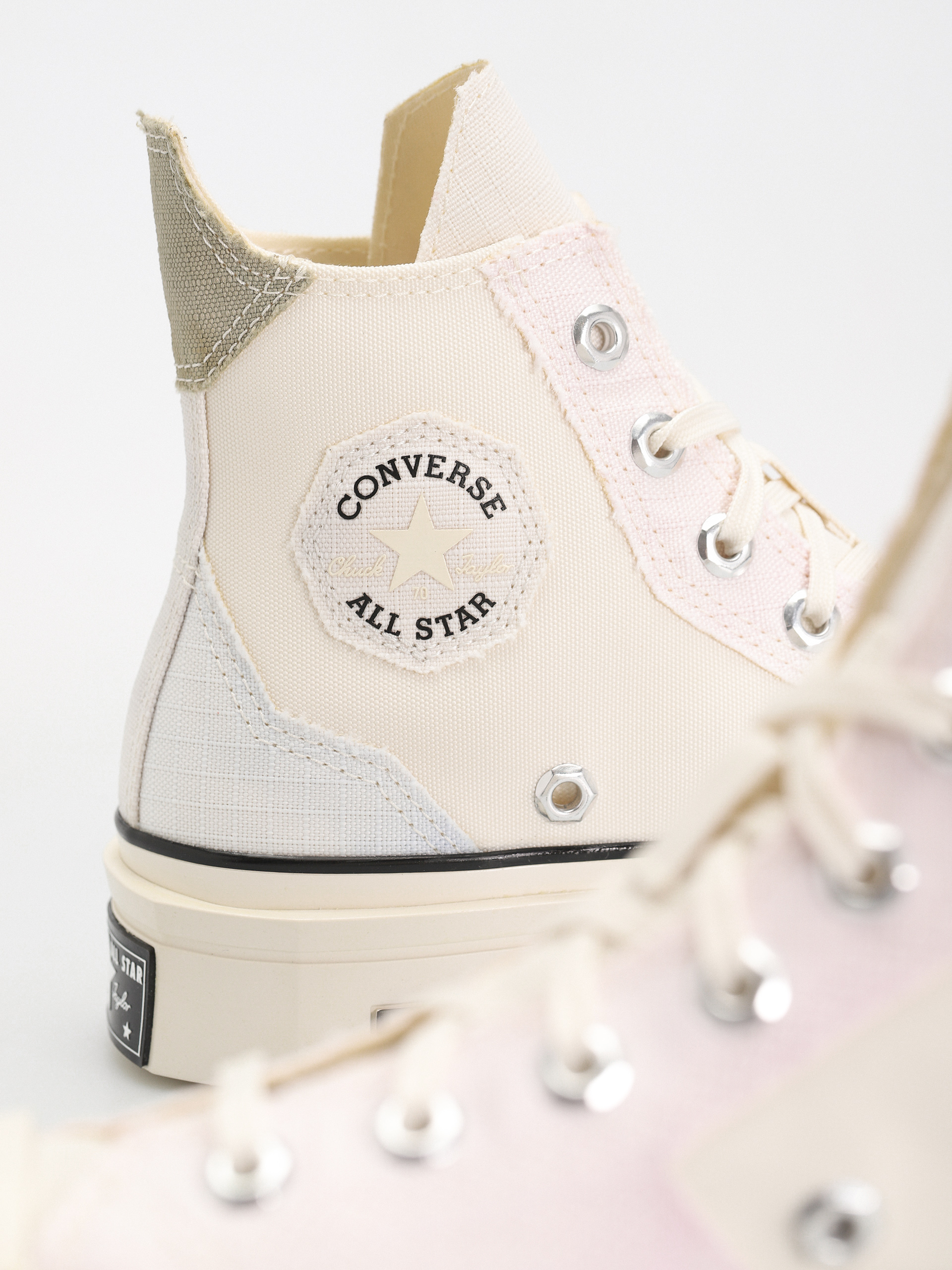 Кеди Converse Chuck 70 De Luxe Squared Hi (lilac)