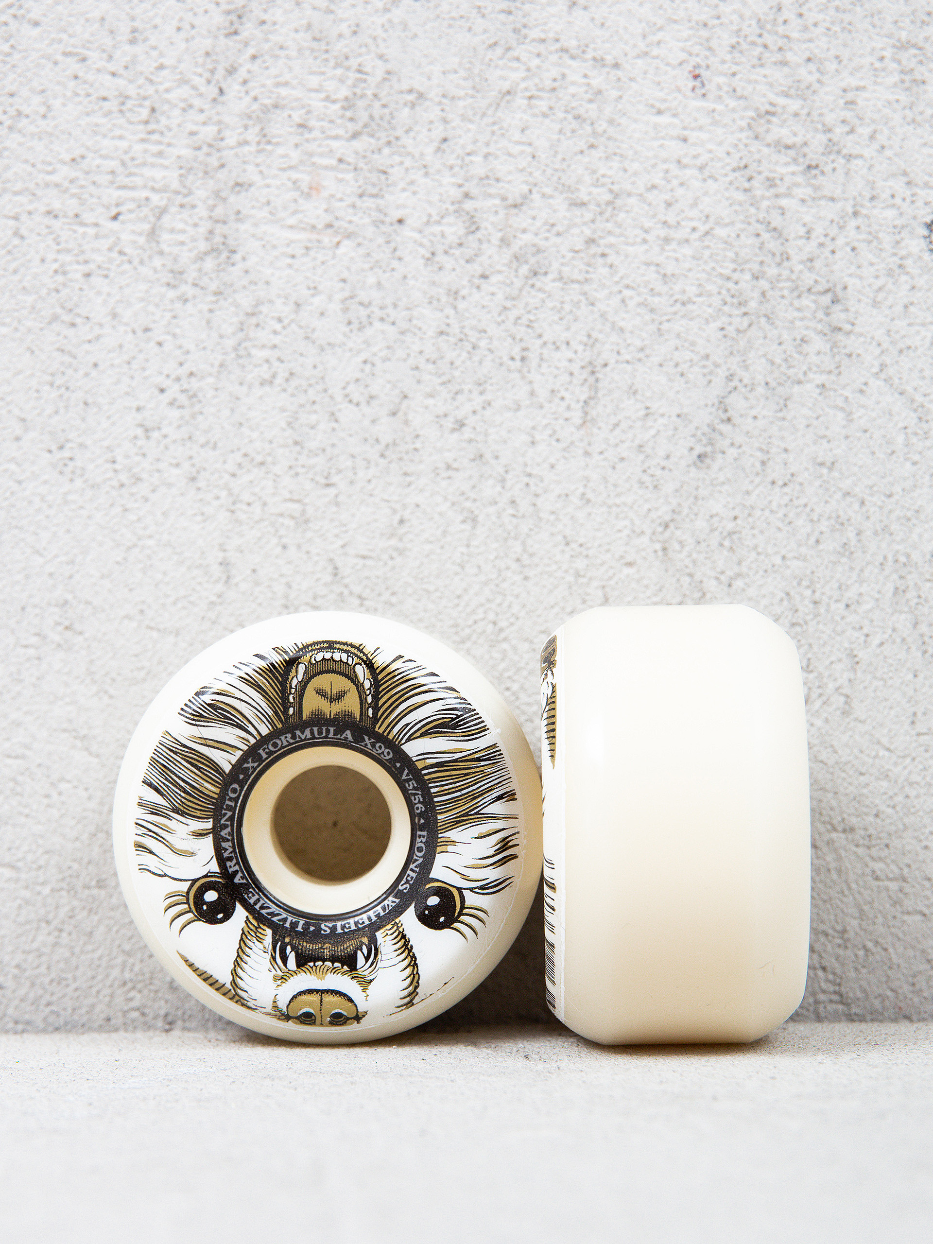 Колеса Bones X Formula Armanto Alma Mutter V5 Sidecut 99A (white/gold/black)