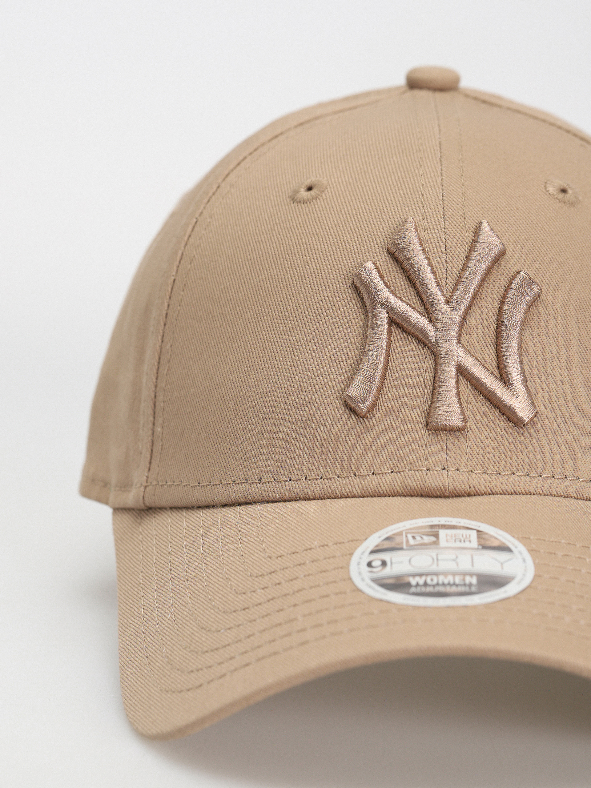 Кепка New Era League Essential 9Forty New York Yankees Wmn (camel)