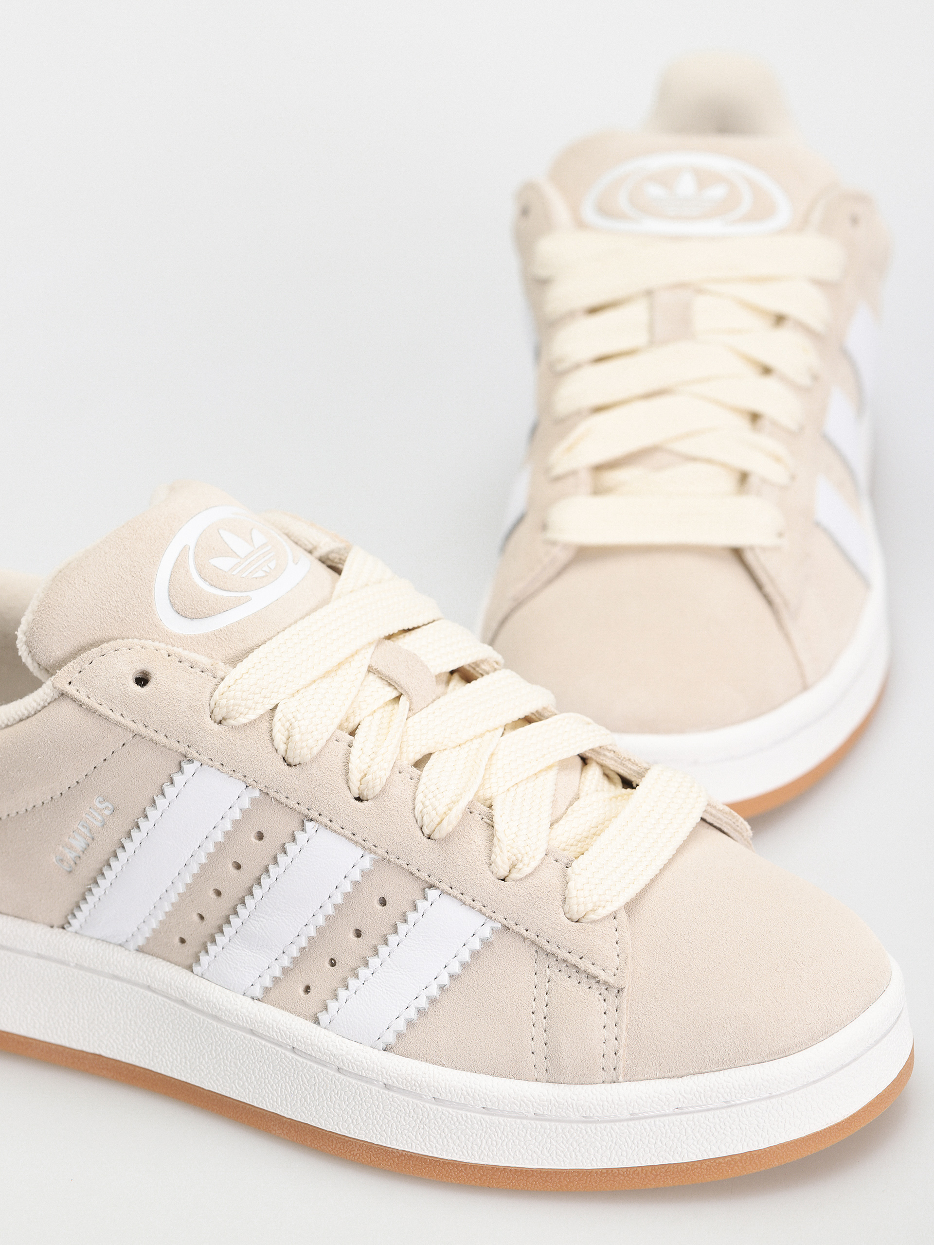 Взуття adidas Campus 00s (wonwhi/ftwwht/gum2)
