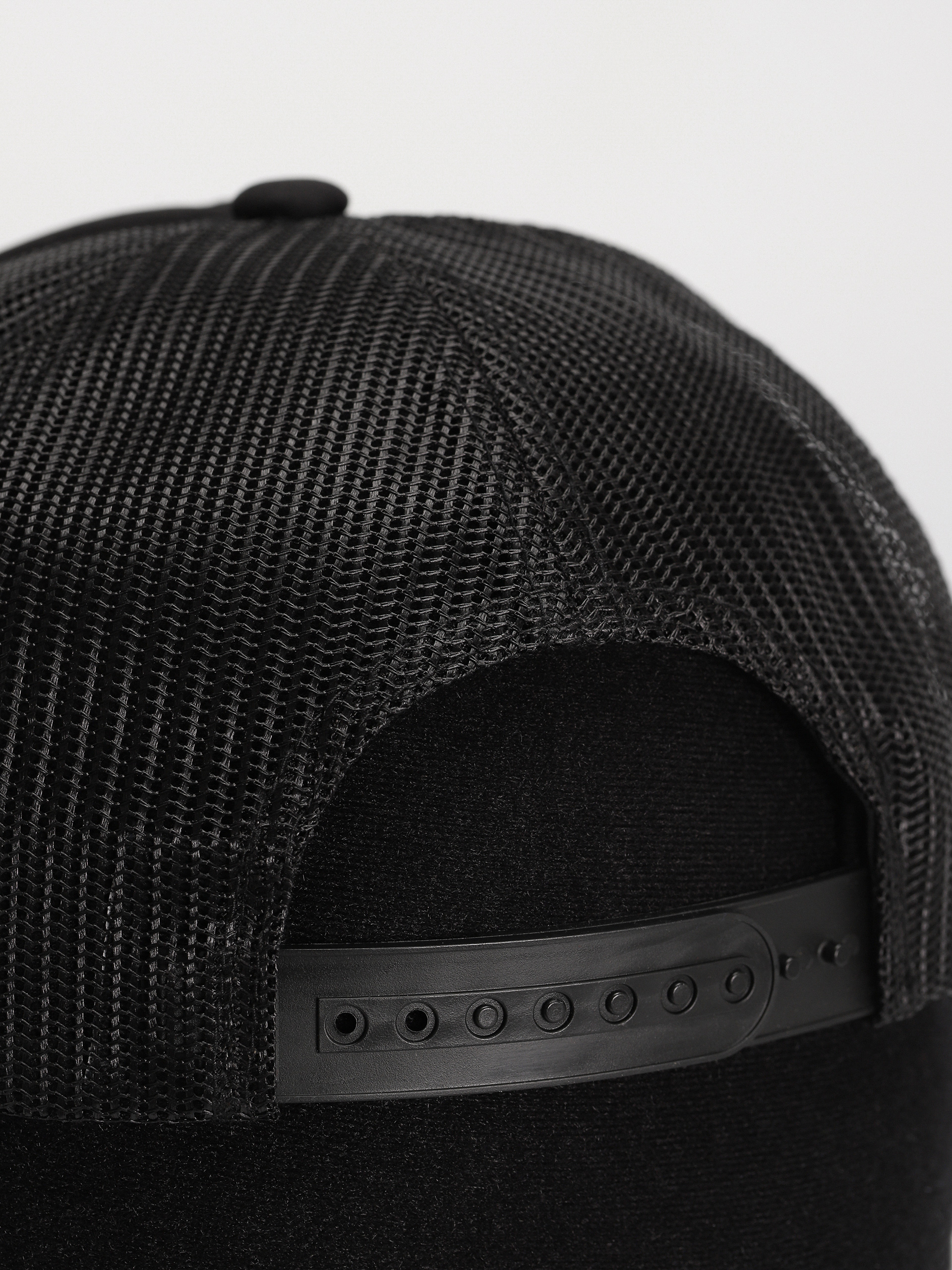 Кепка Carhartt WIP Ablaze Trucker (black/white)