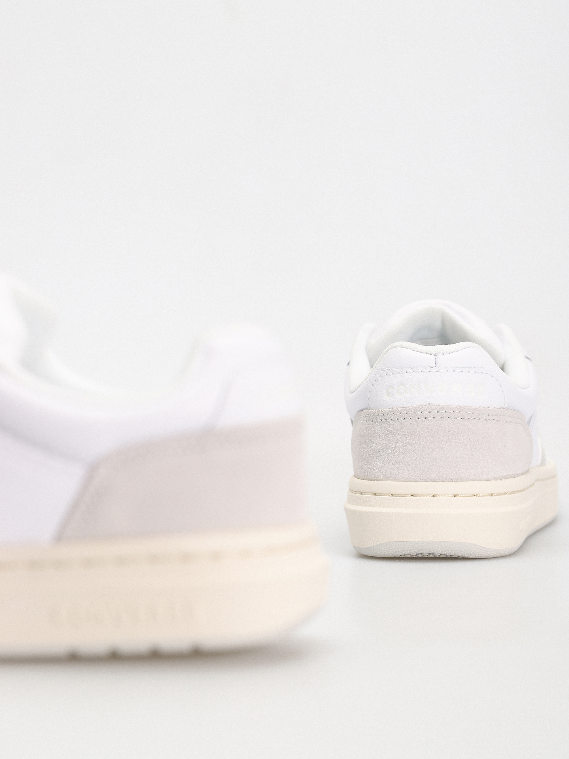 Взуття Converse Pro Blaze V2 Ox (optical white)