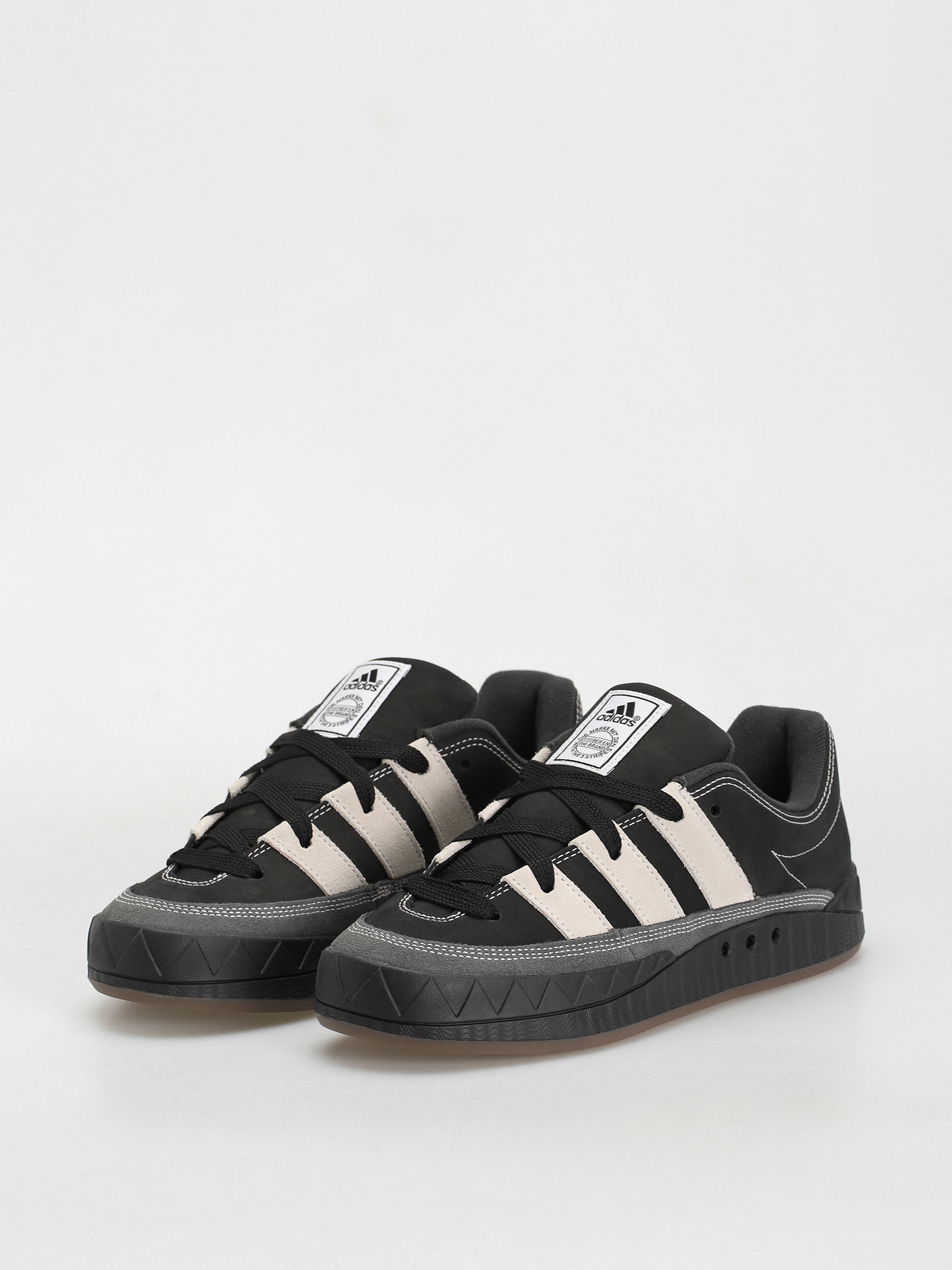Взуття adidas Adimatic (cblack/ftwwht/carbon)