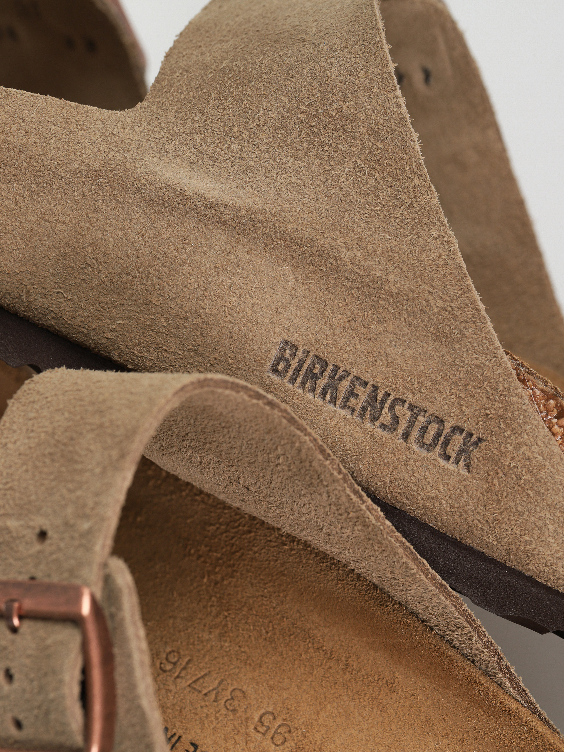 Шльопанці Birkenstock Arizona Suede Leather Regular (taupe)