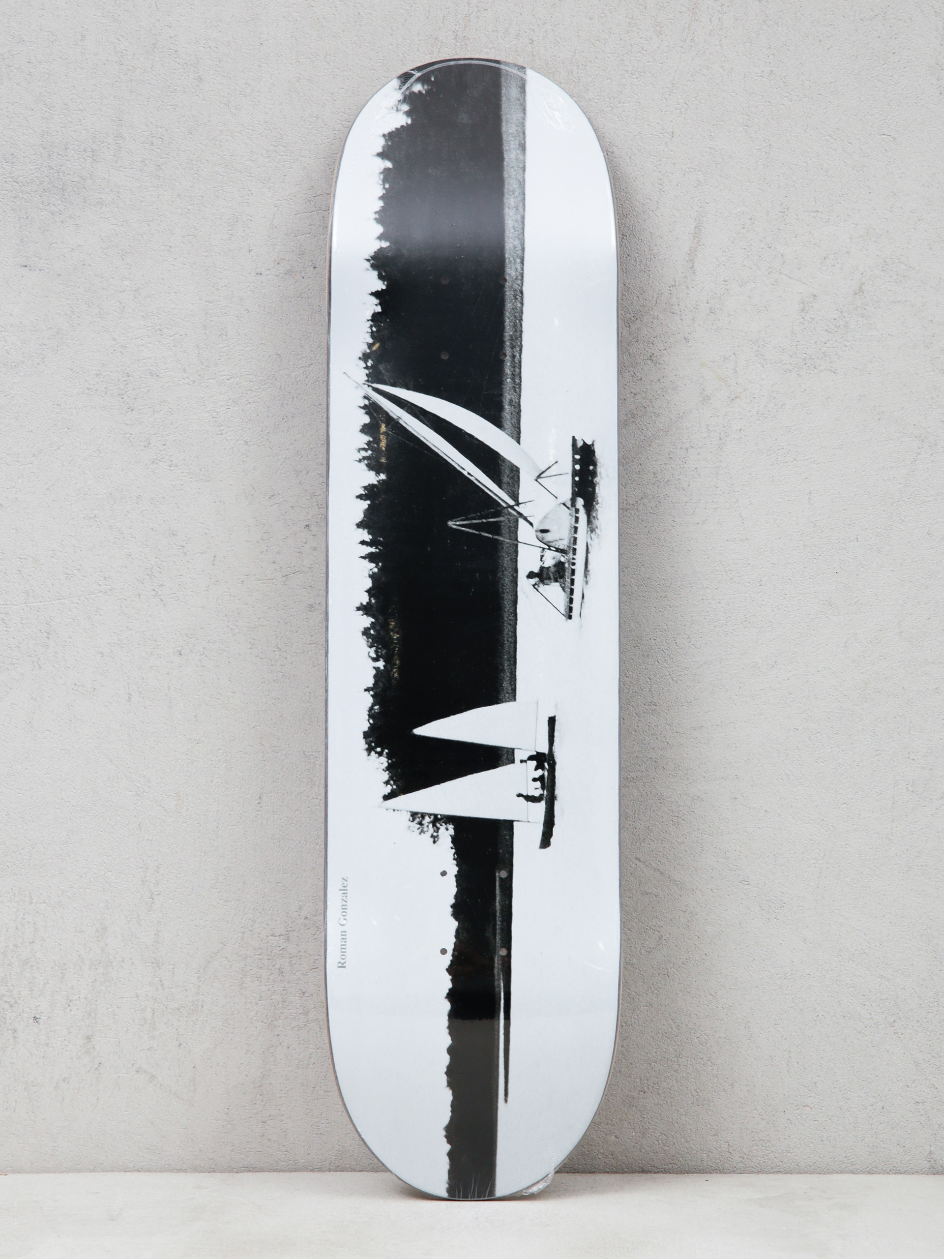 Декa Polar Skate Roman Gonzalez Dinghies (white/black)