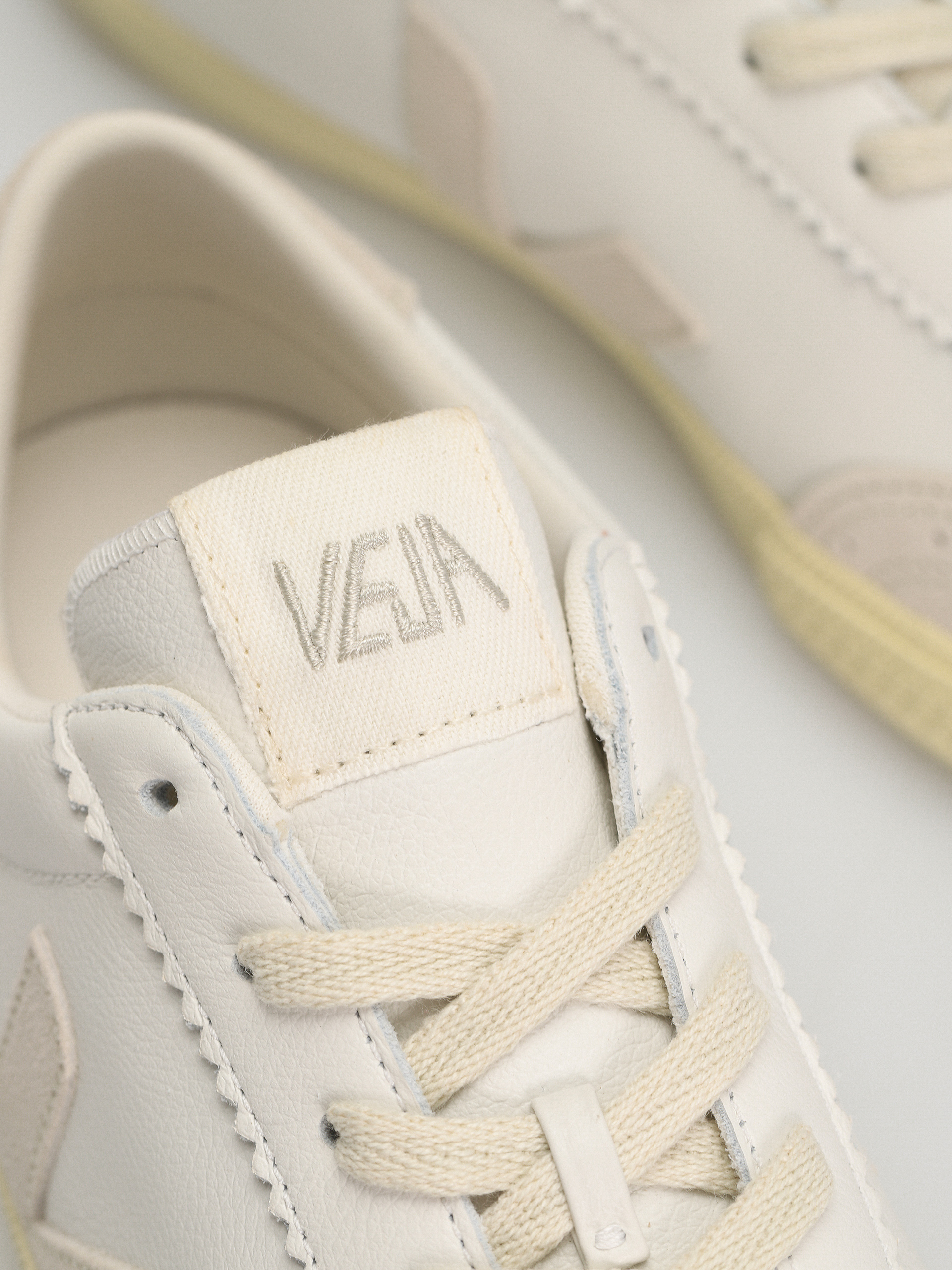 Взуття Veja Volley (white natural)