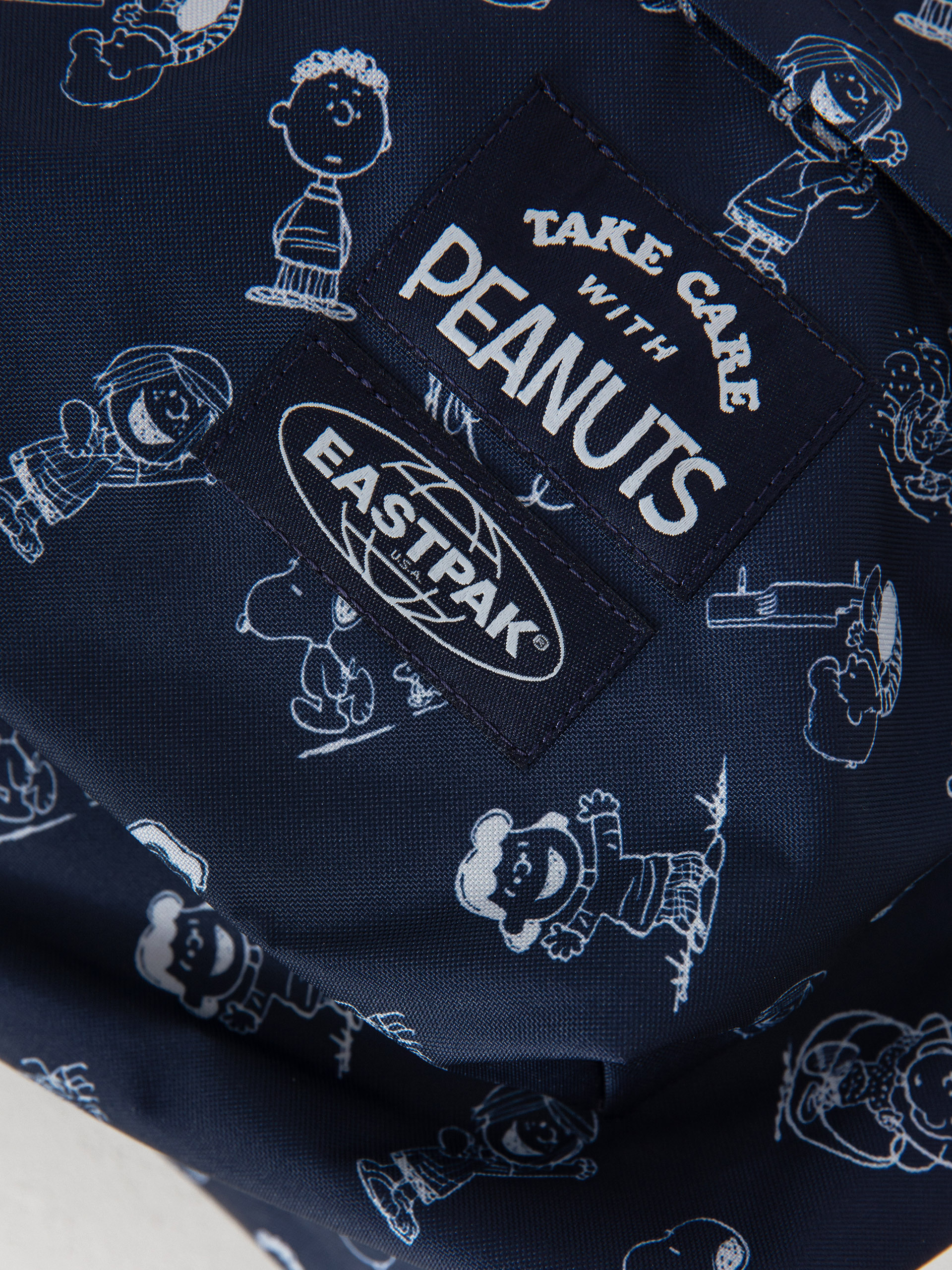 Рюкзак Eastpak X Peanuts Padded Pak'R (peanuts navy)
