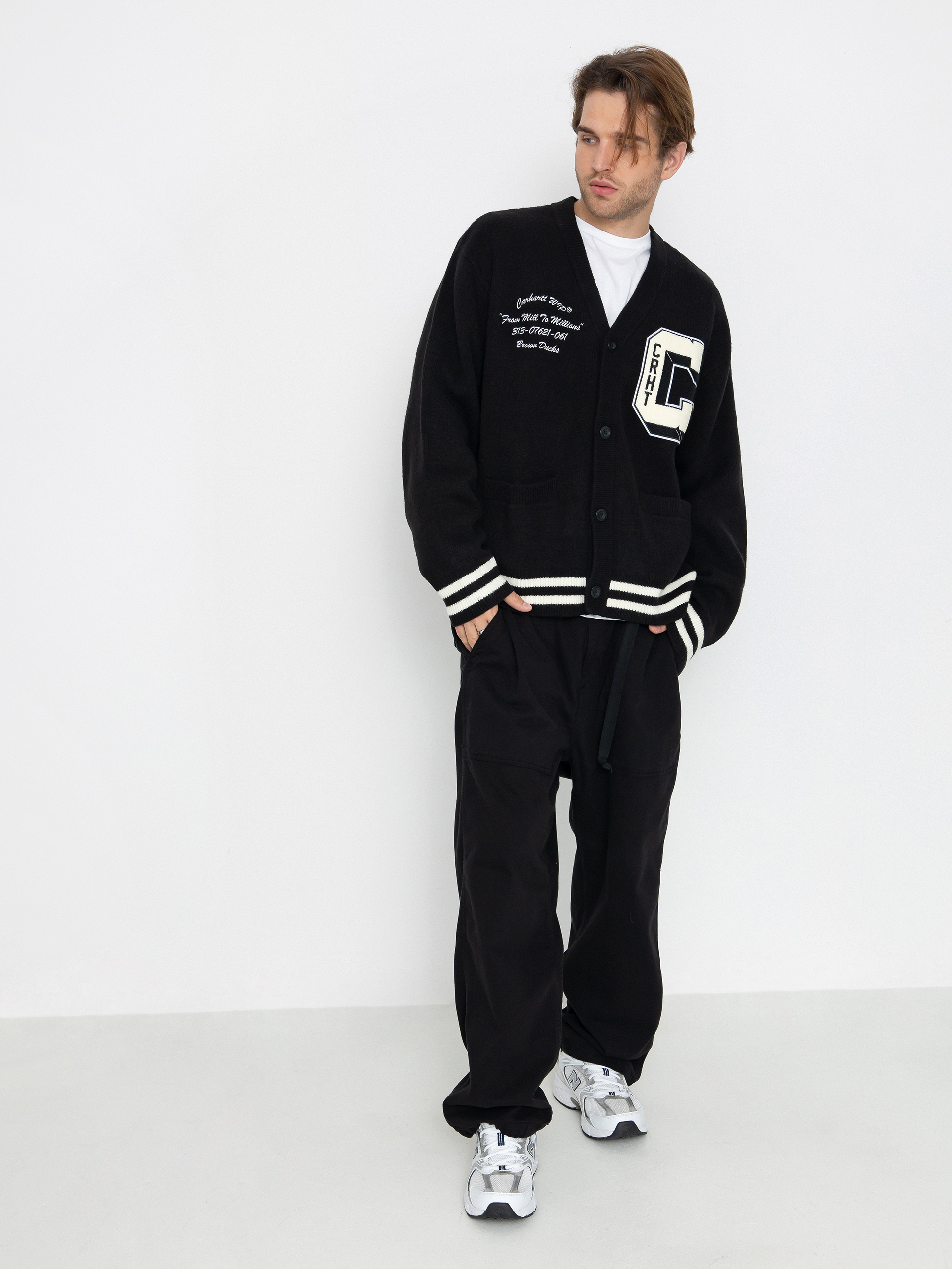u0421u0432u0435u0442u0440 Carhartt WIP Brown Ducks Cardigan (black/wax)