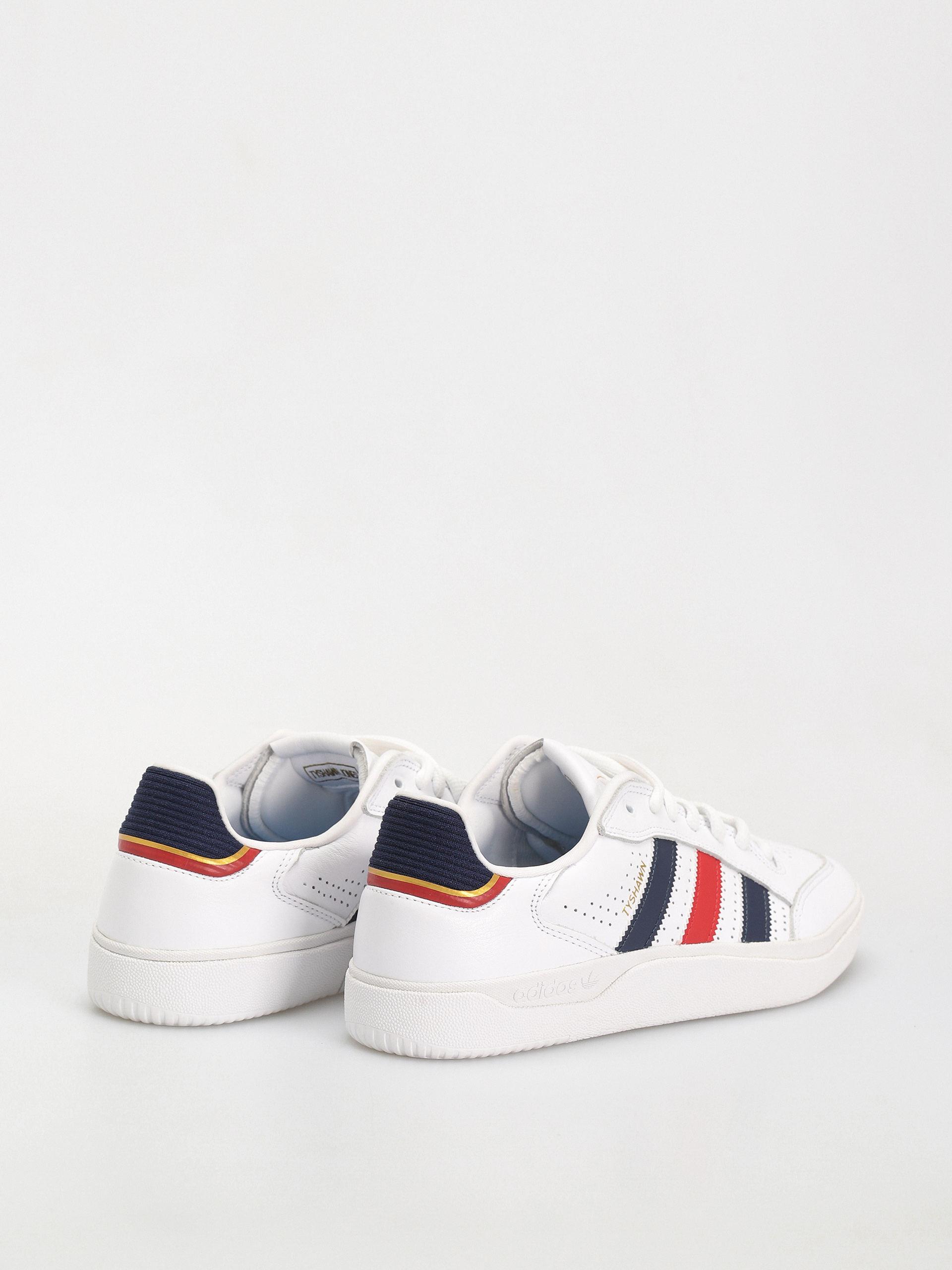 Взуття adidas Tyshawn LOW (ftwwht/betsca/goldmt)