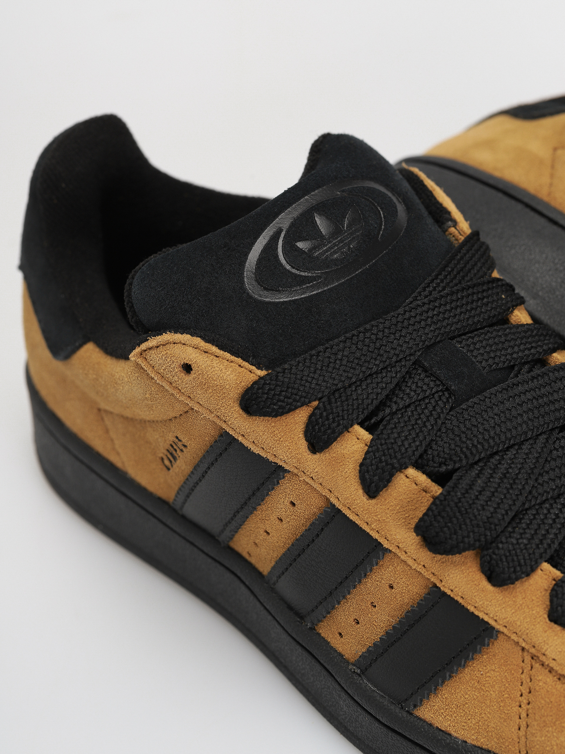 Взуття adidas Campus 00s (cblack/cblack/brostr)