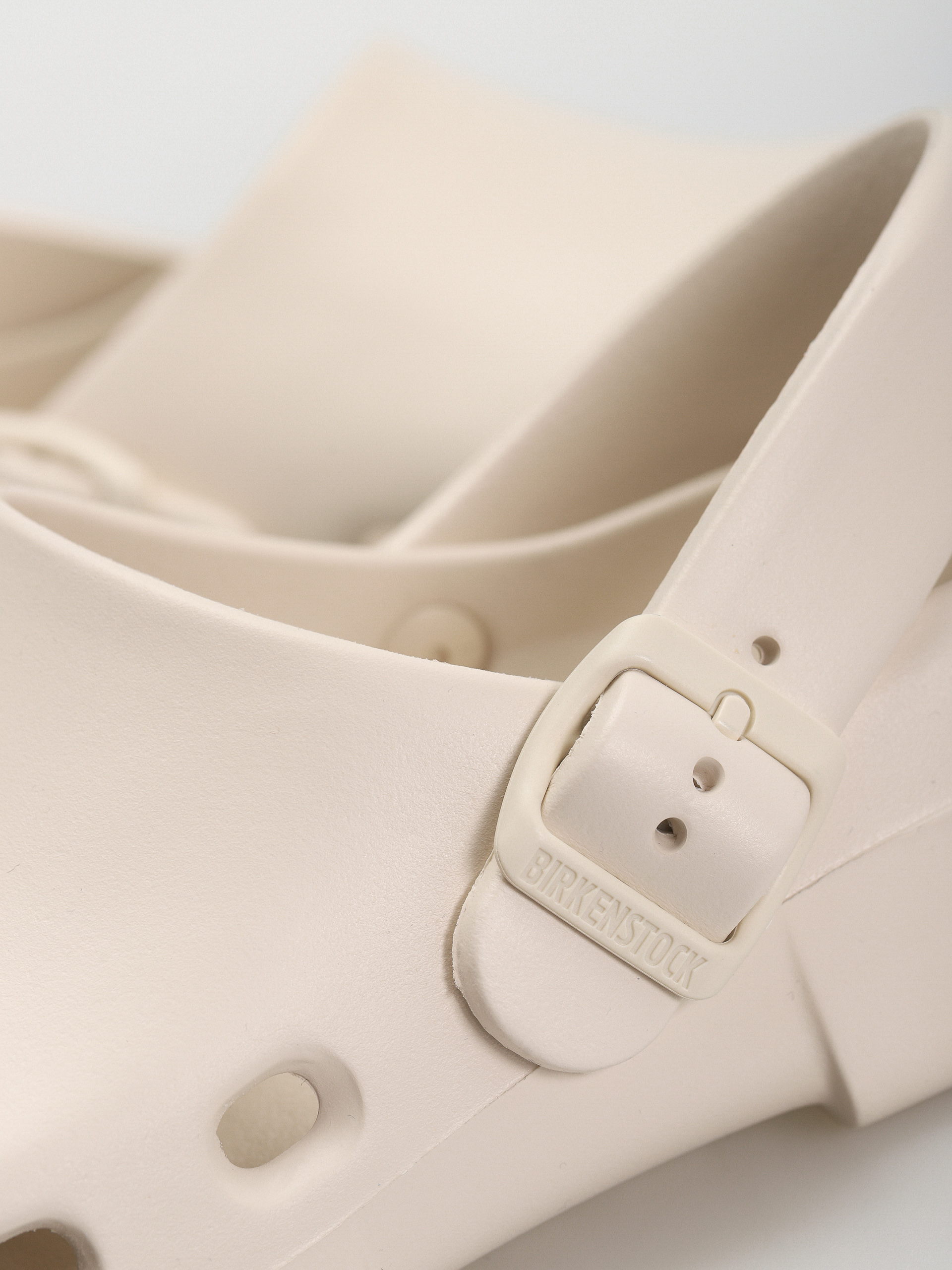 Шльопанці Birkenstock Birki Flow EVA Regular (eggshell)