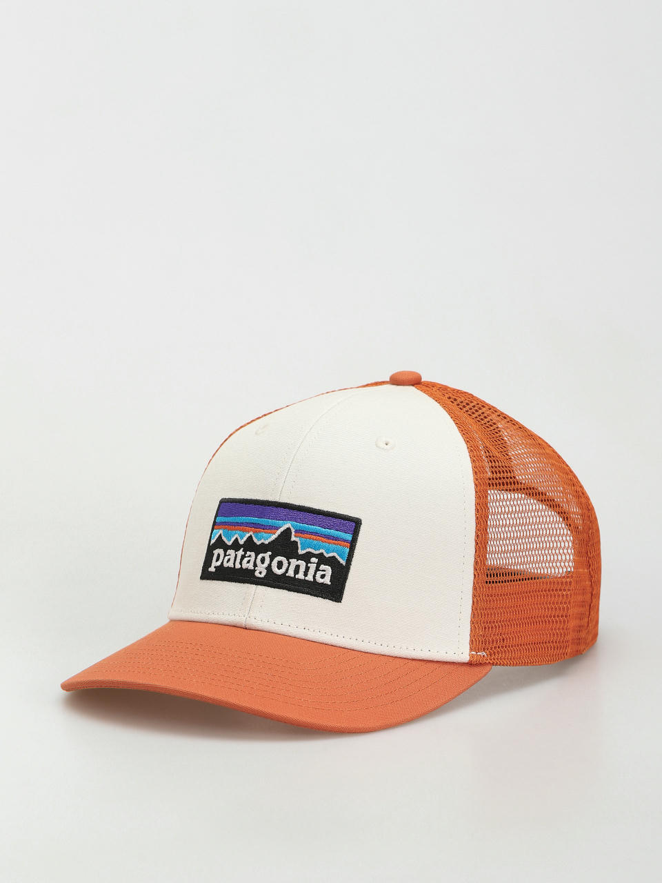 Кепка Patagonia P 6 Logo Trucker (white w/redtail rust)