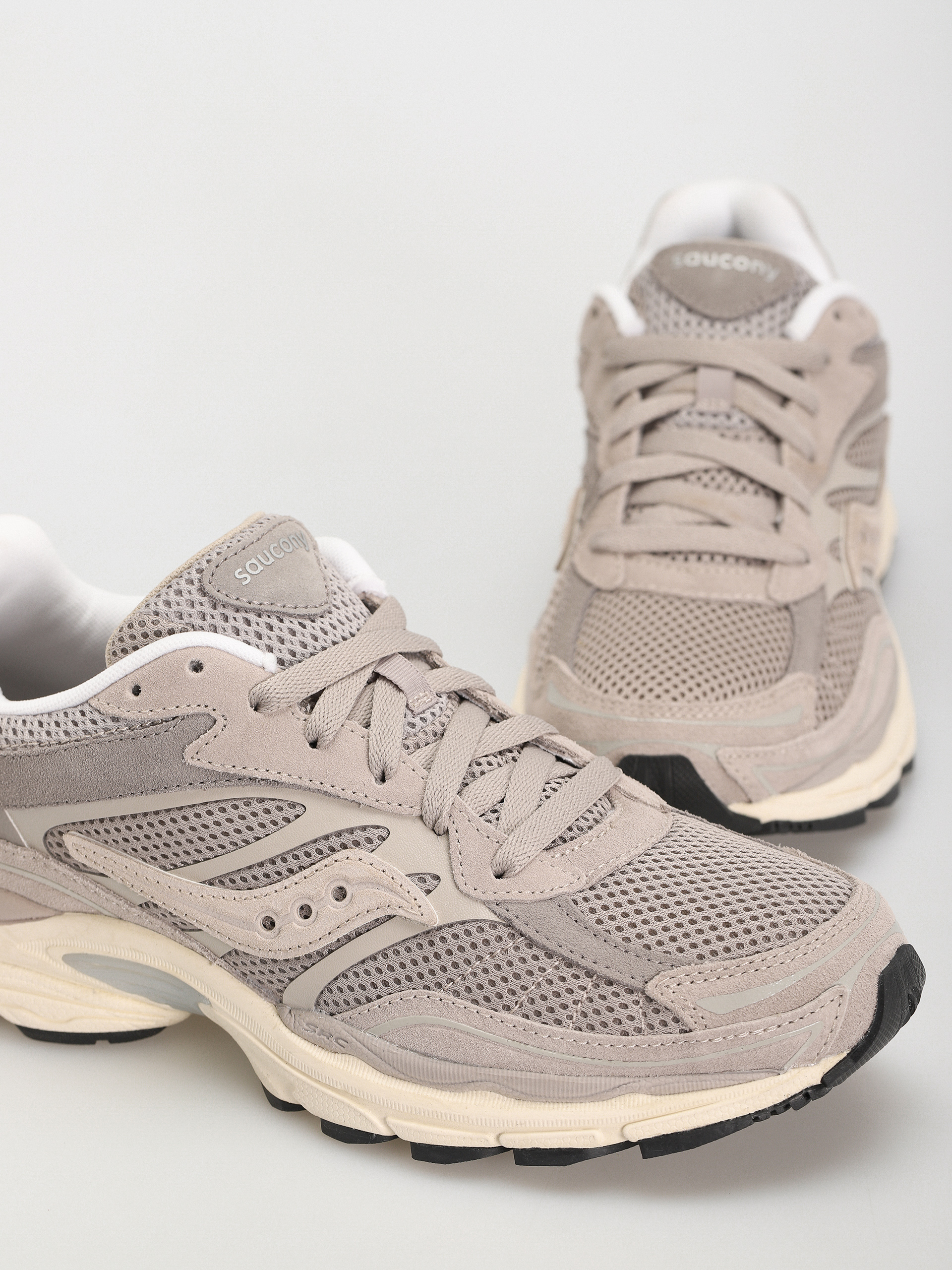 Взуття Saucony Progrid Omni 9 (grey)