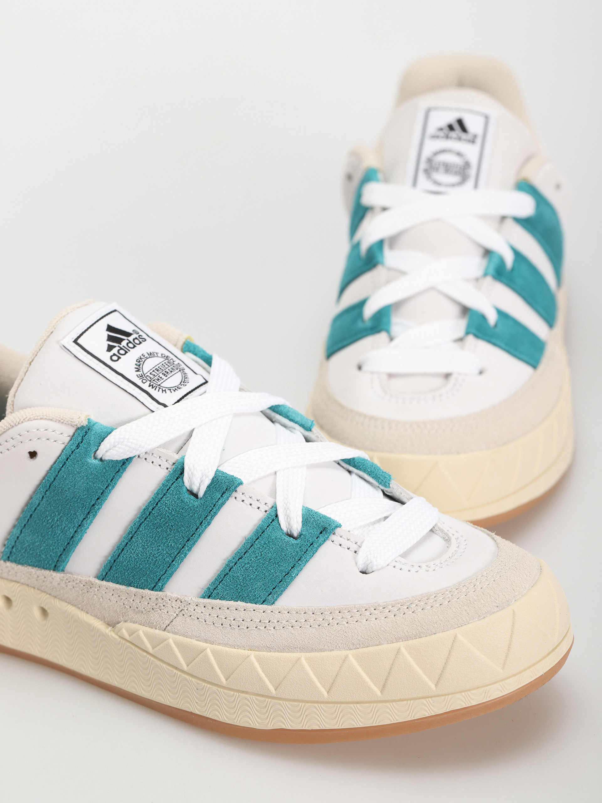 Взуття adidas Adimatic (ftwwht/legtea/alumin)