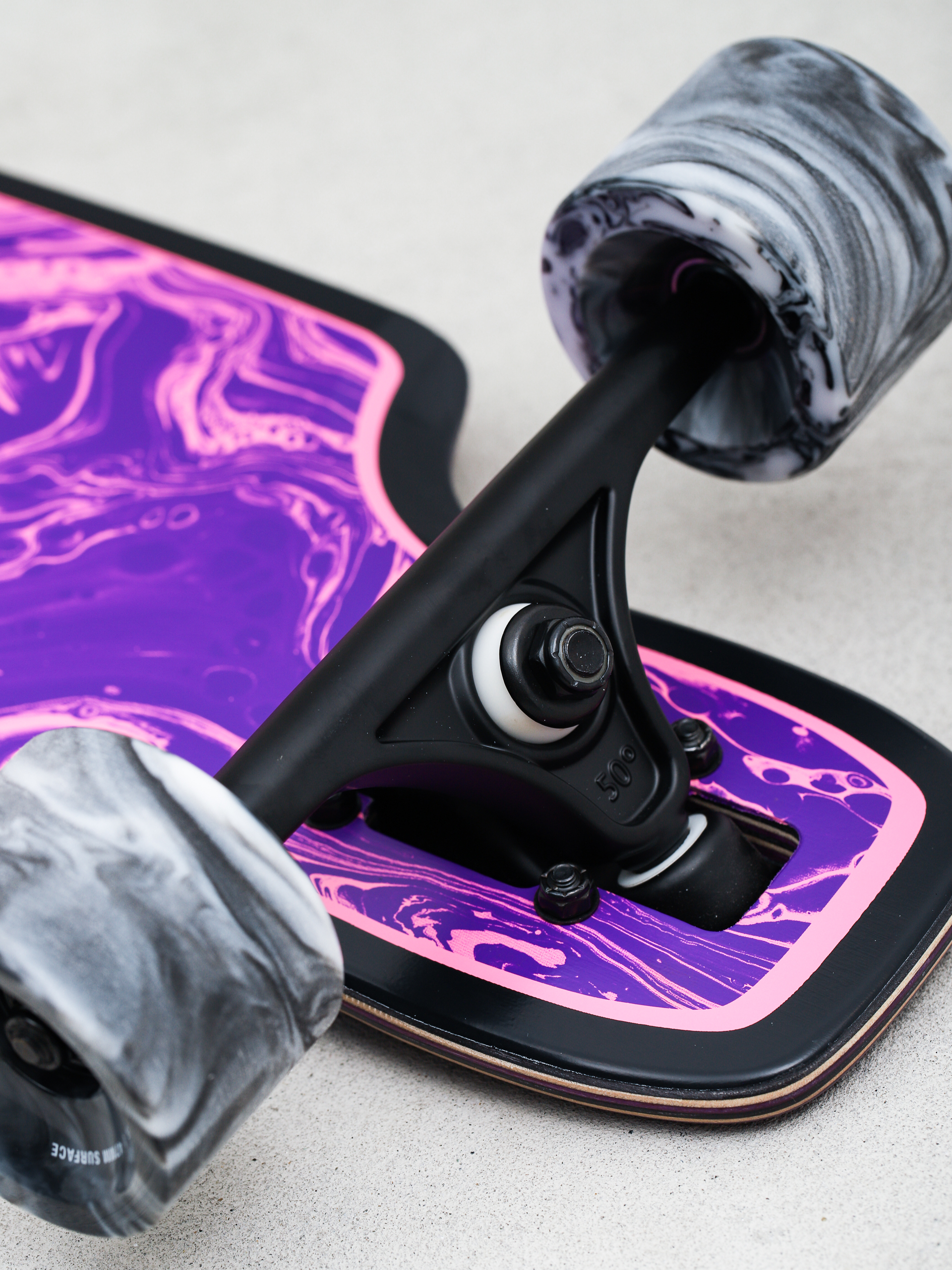 Лонгборд Globe Outlier (purple flames)