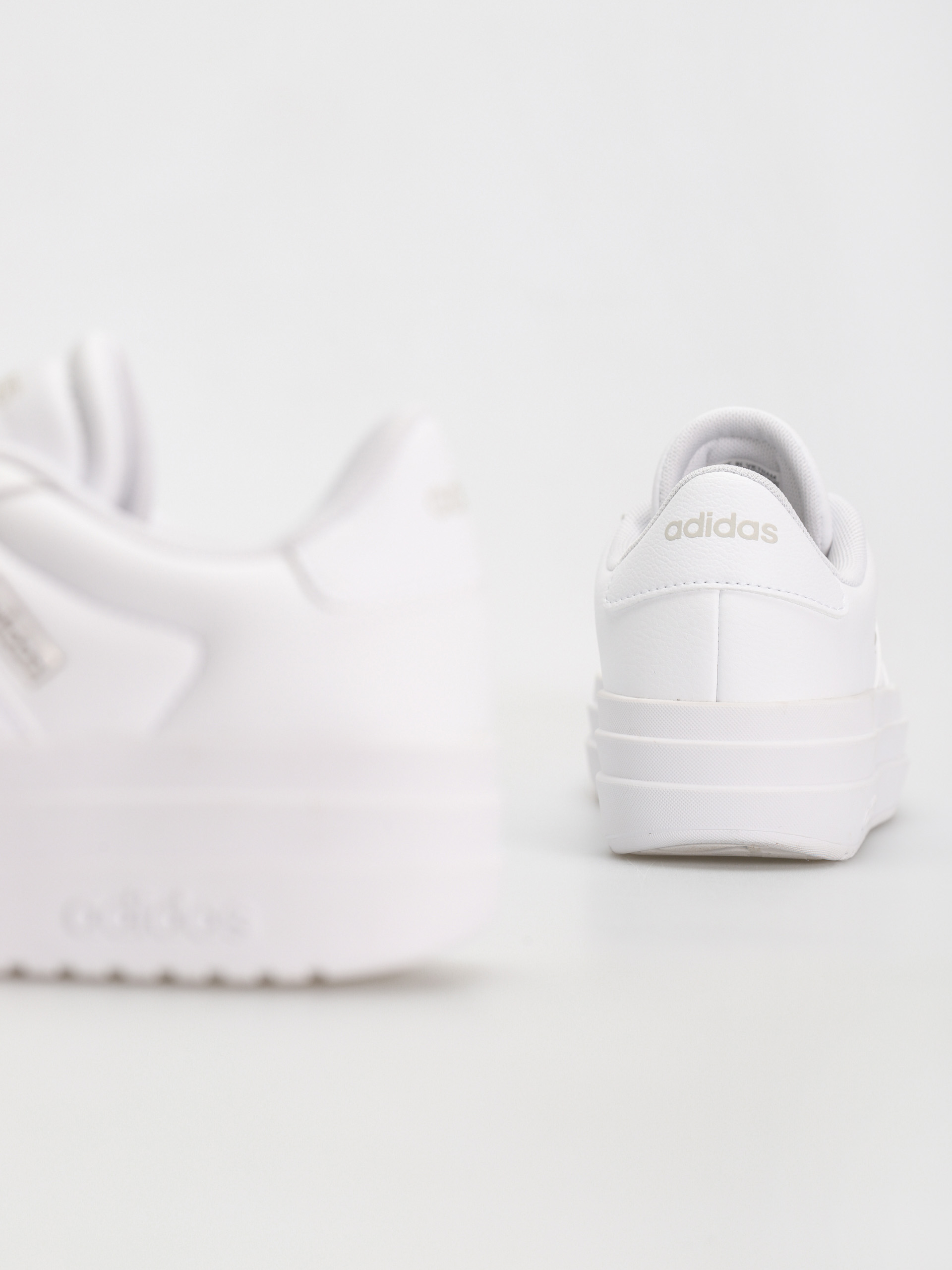 Взуття adidas Vl Court Bold Wmn (ftwwht/ftwwht/crywht)