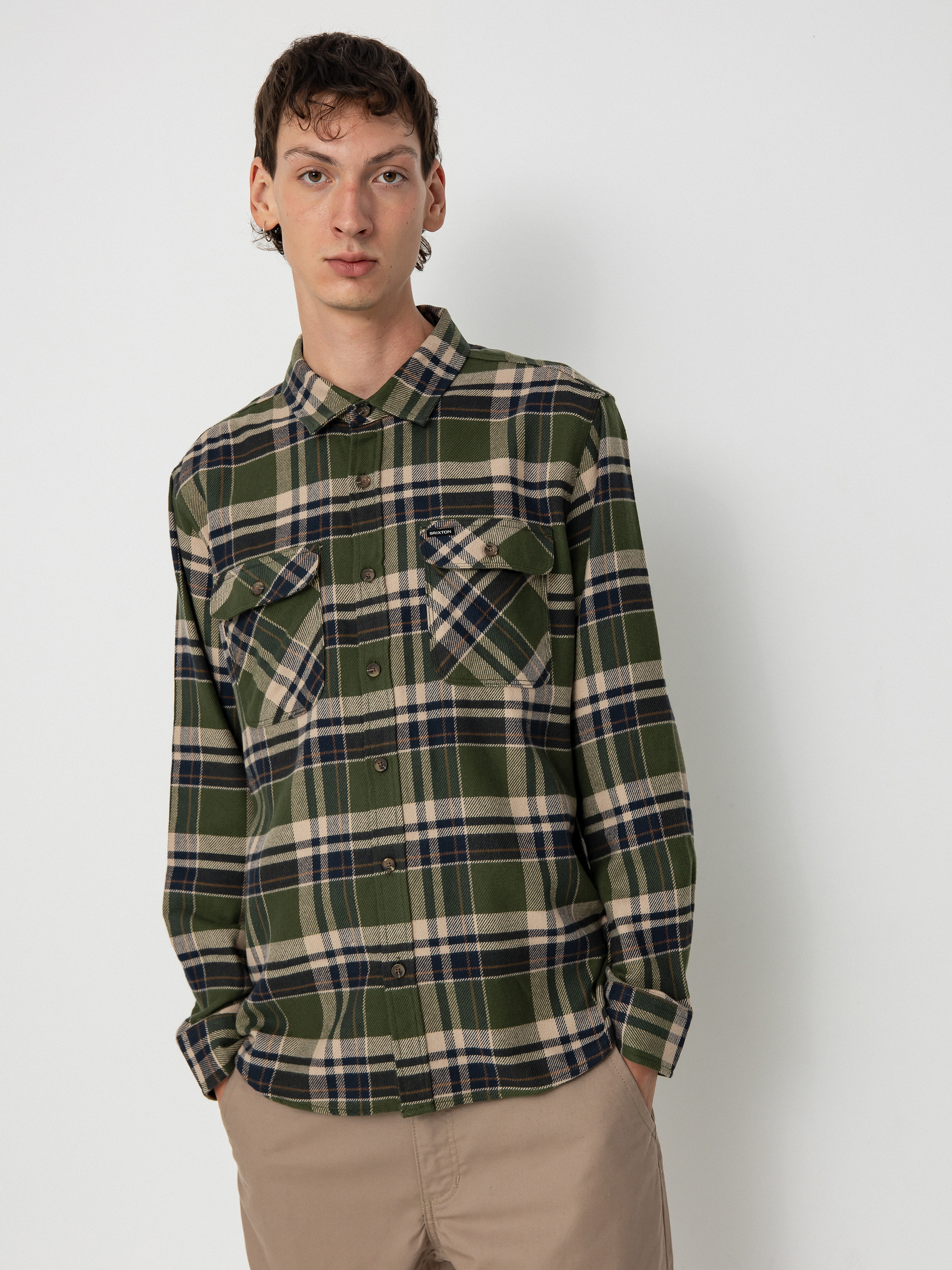 u0421u043eu0440u043eu0447u043au0430 Brixton Bowery Flannel Ls (cypress green/washed navy/whit)