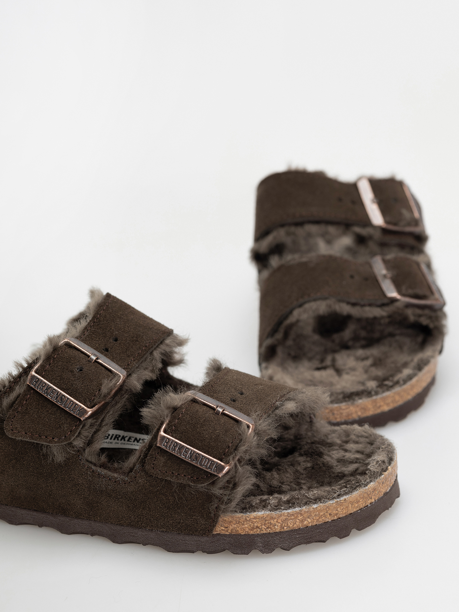 Шльопанці Birkenstock Arizona Shearling Suede Leather Fur Narrow Wmn (mocha)