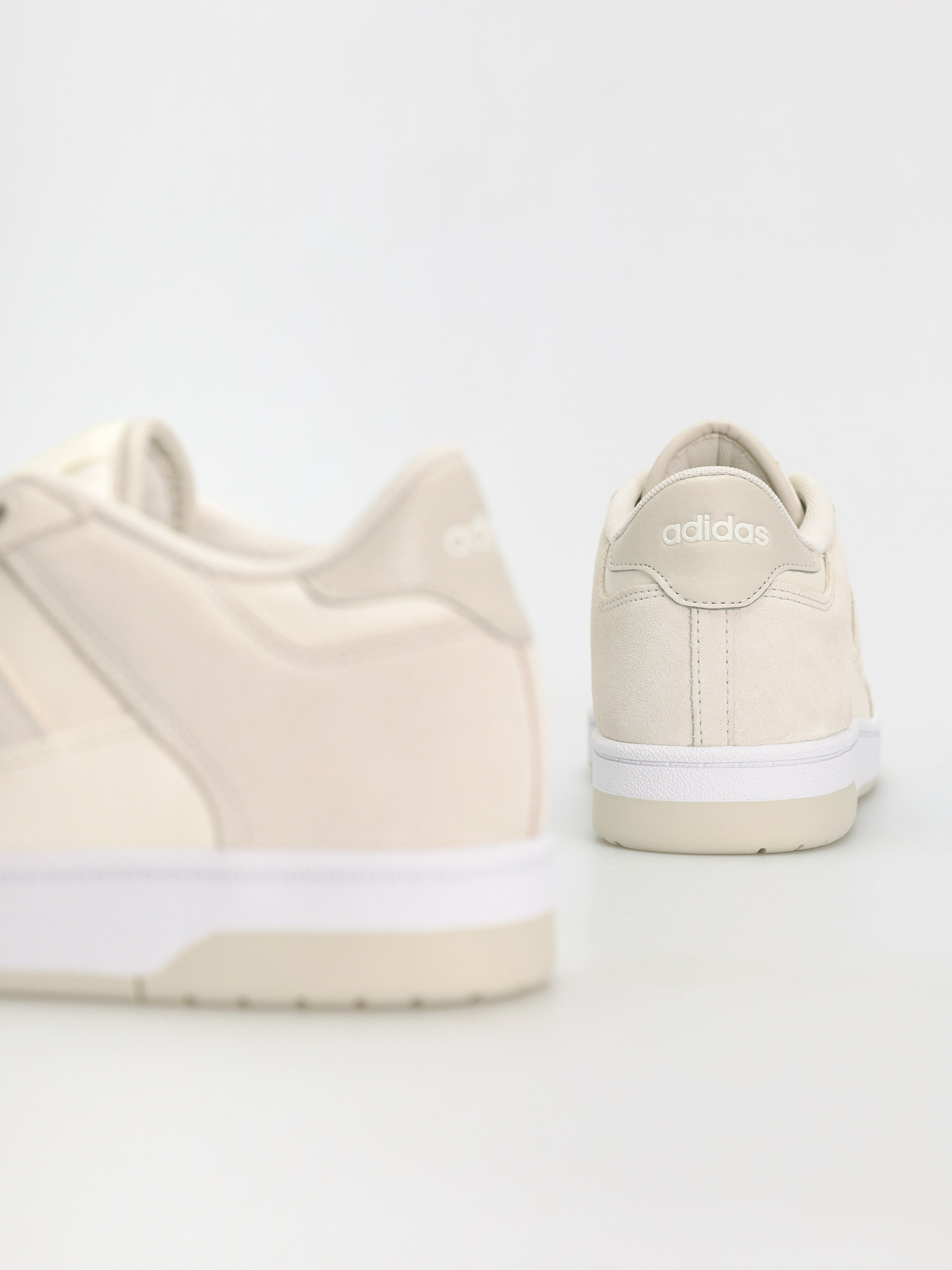 Взуття adidas Rapid Court Low (orbgry/clowhi/ftwwht)