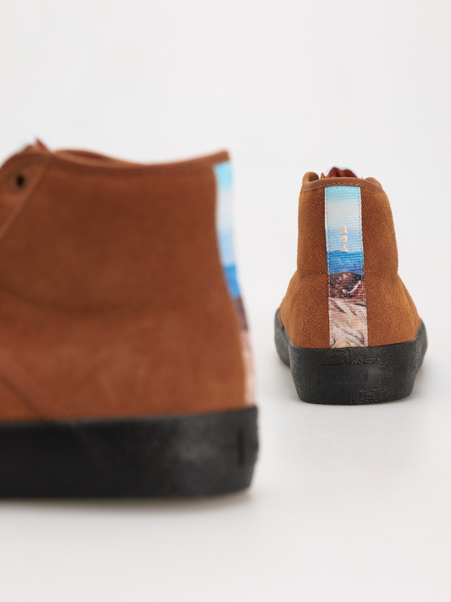 Взуття Globe Los Angered II (chestnut/maalouf)