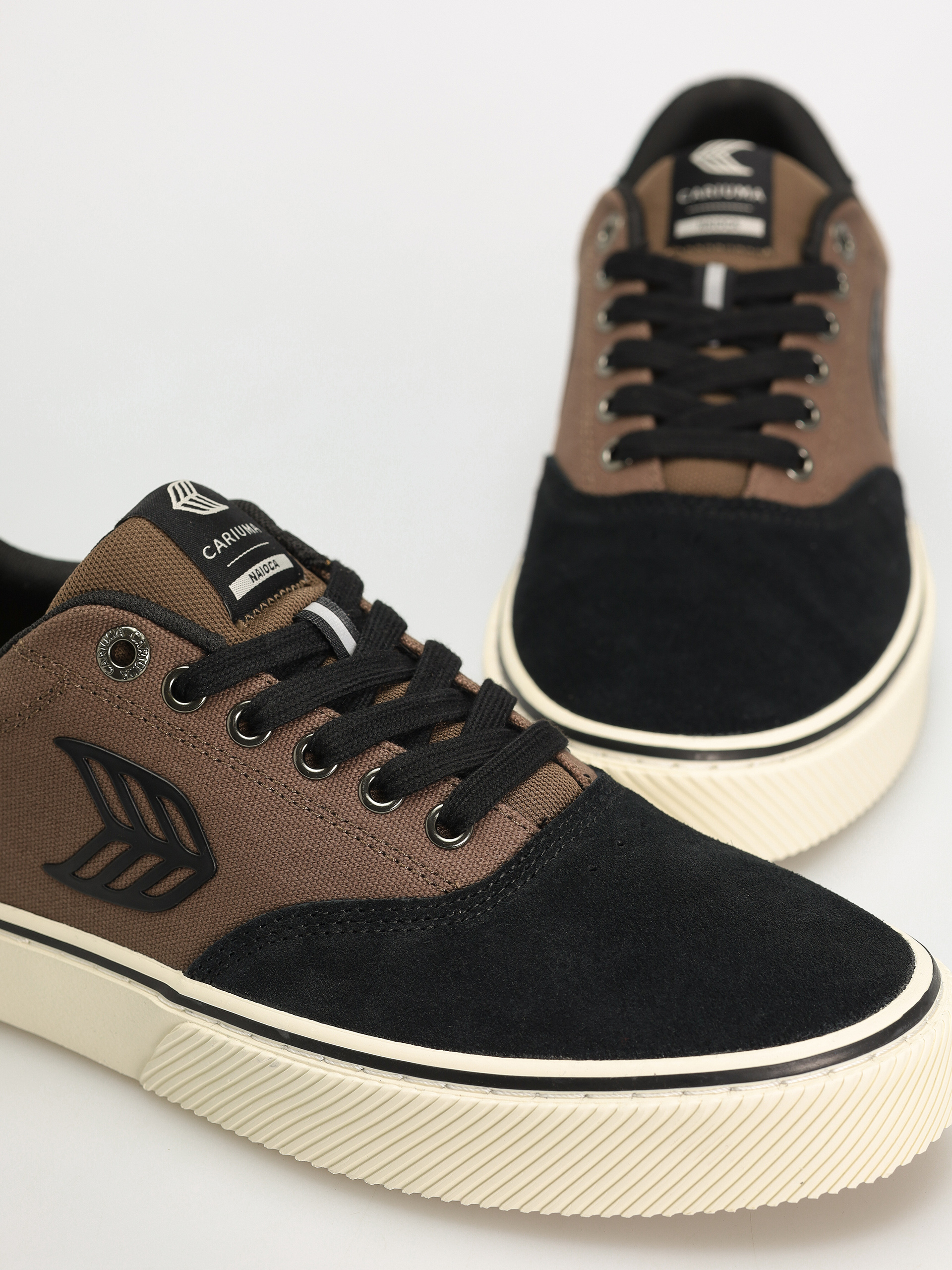 Взуття Cariuma Naioca Pro (black/dark khaki)